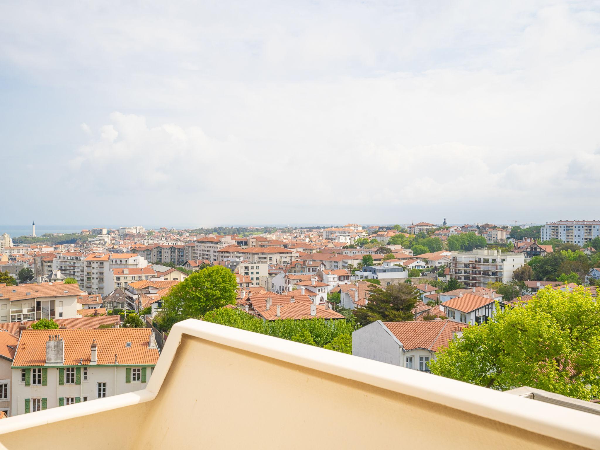 Photo 17 - Apartment in Biarritz with garden and sea view