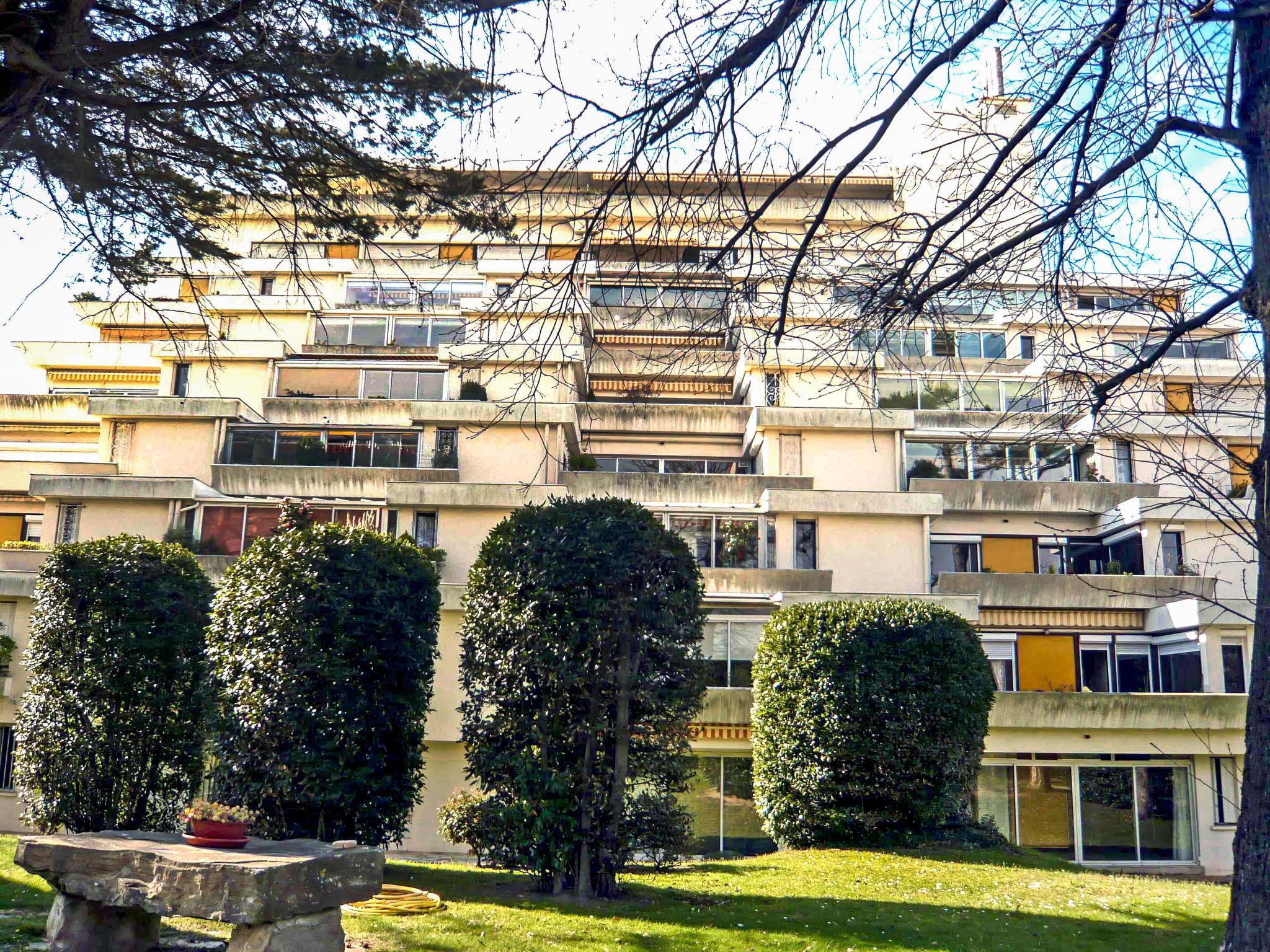 Foto 23 - Apartamento de 2 habitaciones en Biarritz con jardín y vistas al mar