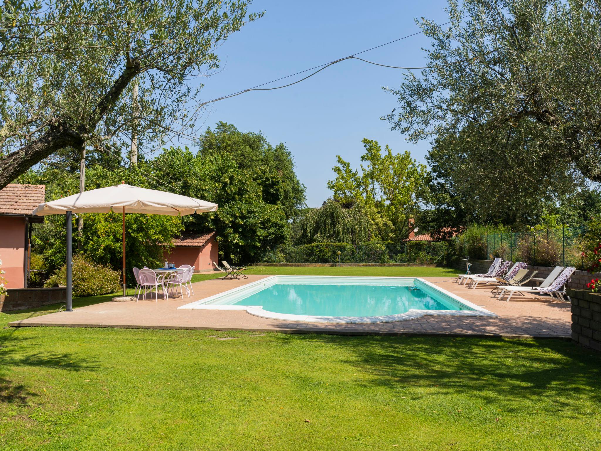 Foto 5 - Haus mit 4 Schlafzimmern in Vetralla mit privater pool und blick auf die berge