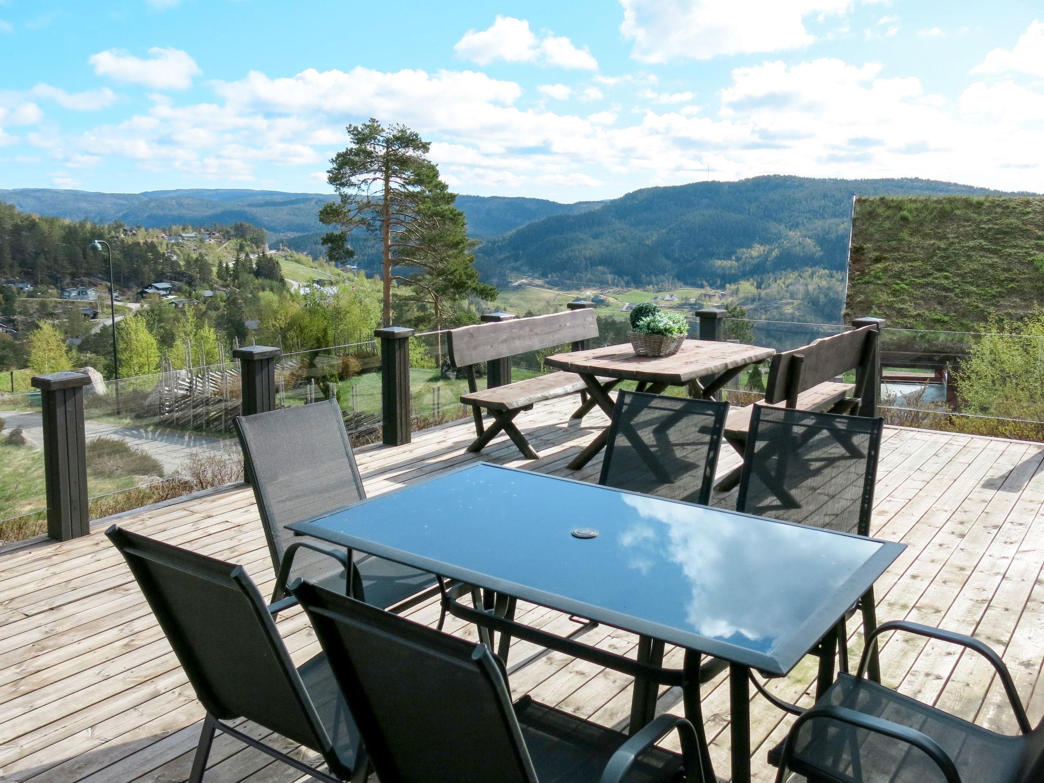 Photo 2 - Maison de 4 chambres à Fossdal avec terrasse