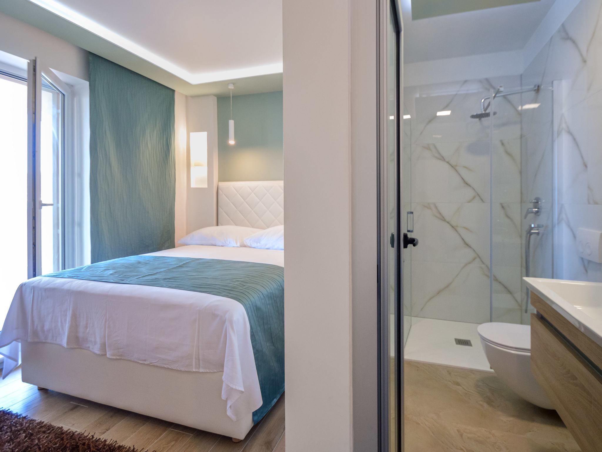 Foto 13 - Apartamento de 3 habitaciones en Trogir con piscina y terraza