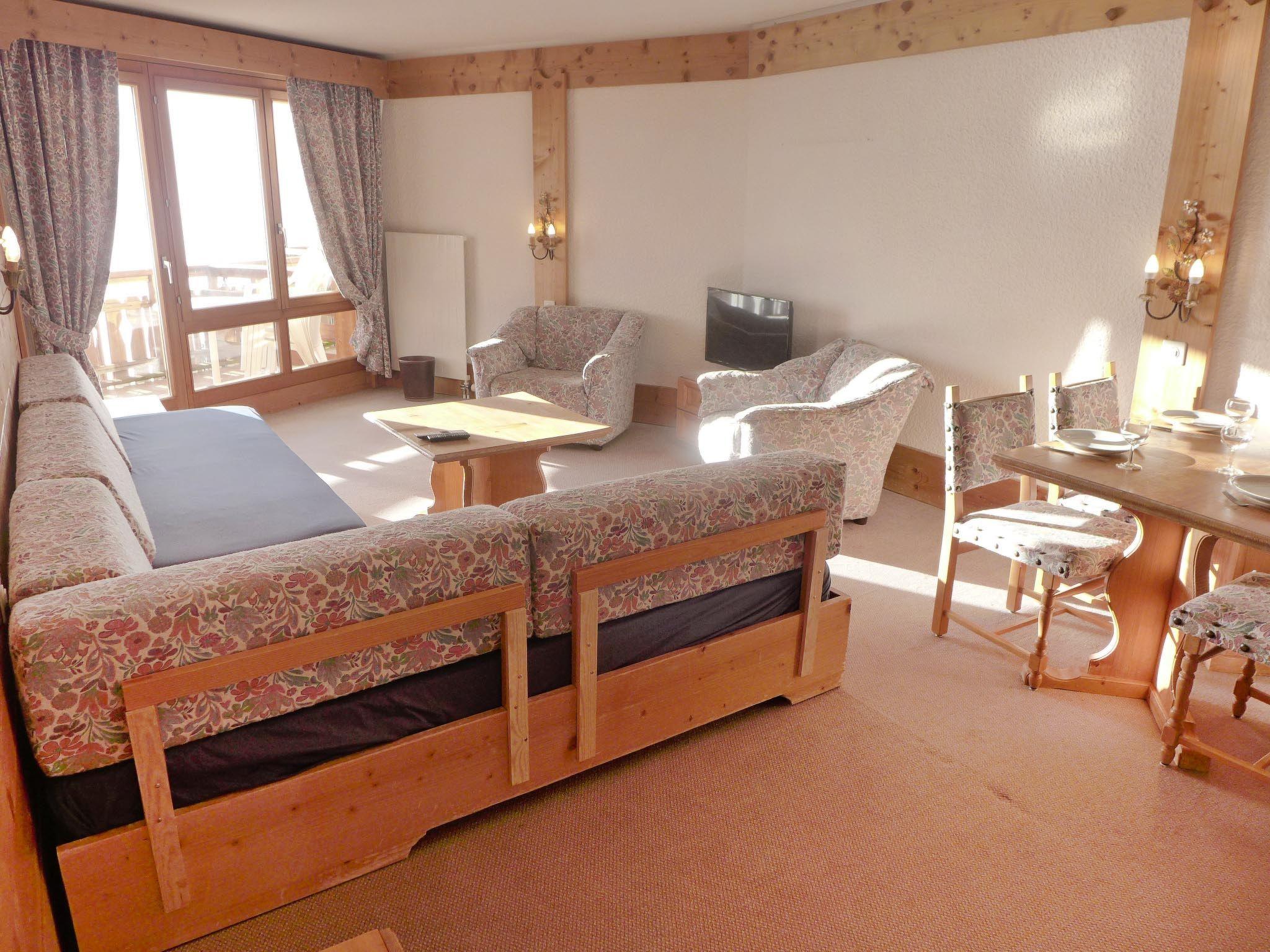Foto 2 - Appartamento con 1 camera da letto a Ollon con piscina e vista sulle montagne