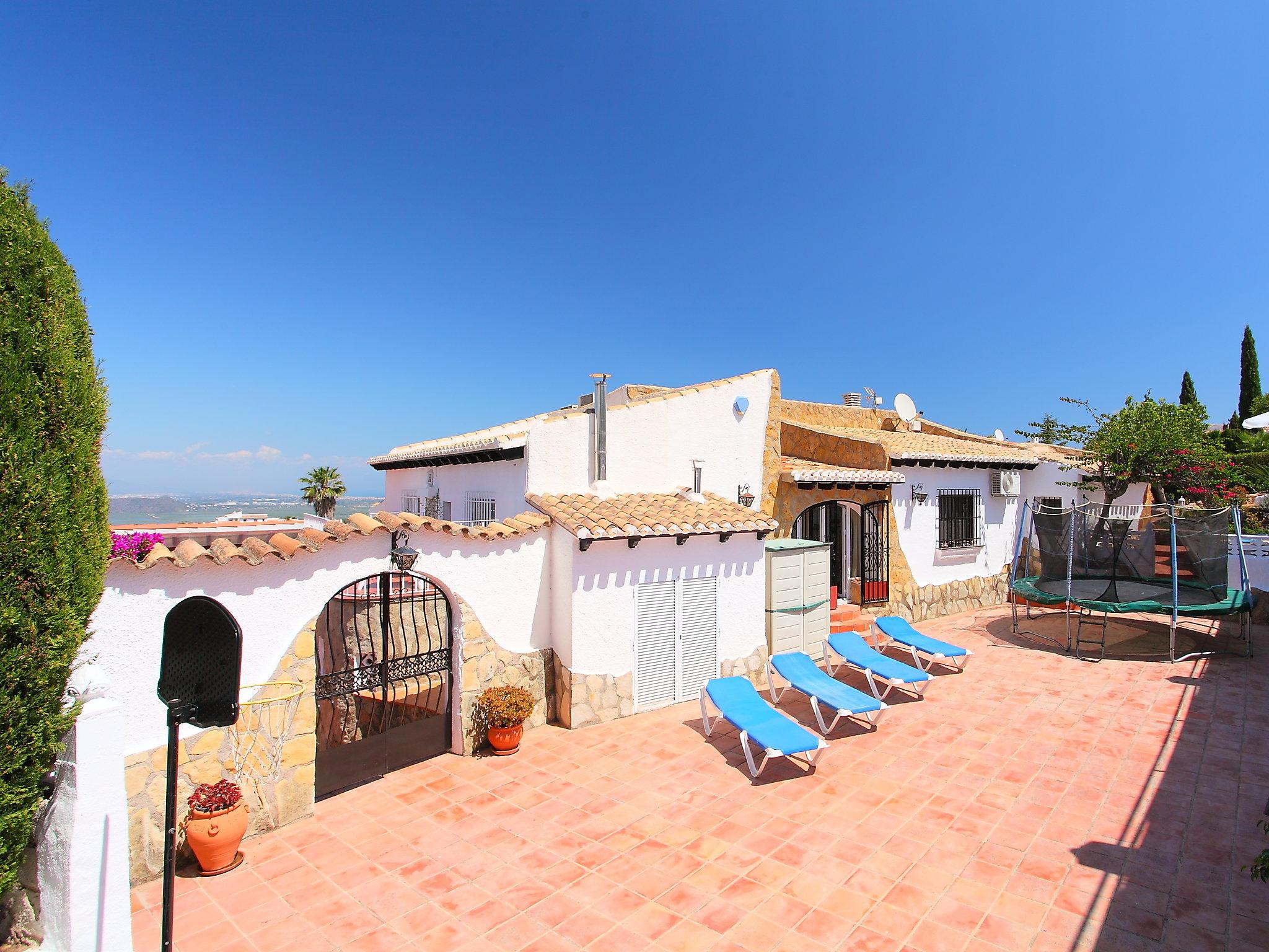 Photo 1 - Maison de 2 chambres à Pego avec piscine privée et jardin