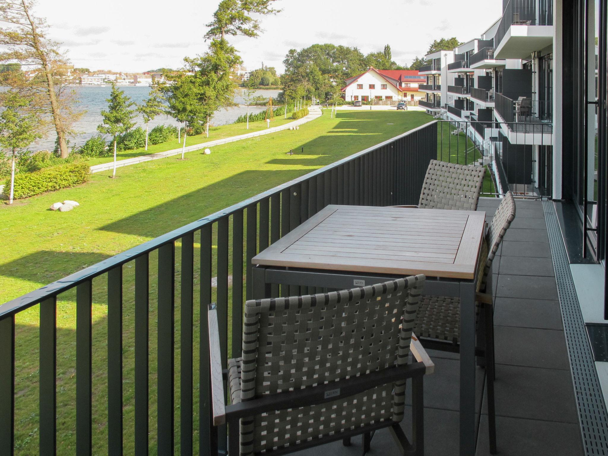 Photo 10 - Appartement de 2 chambres à Waren (Müritz) avec piscine et jardin