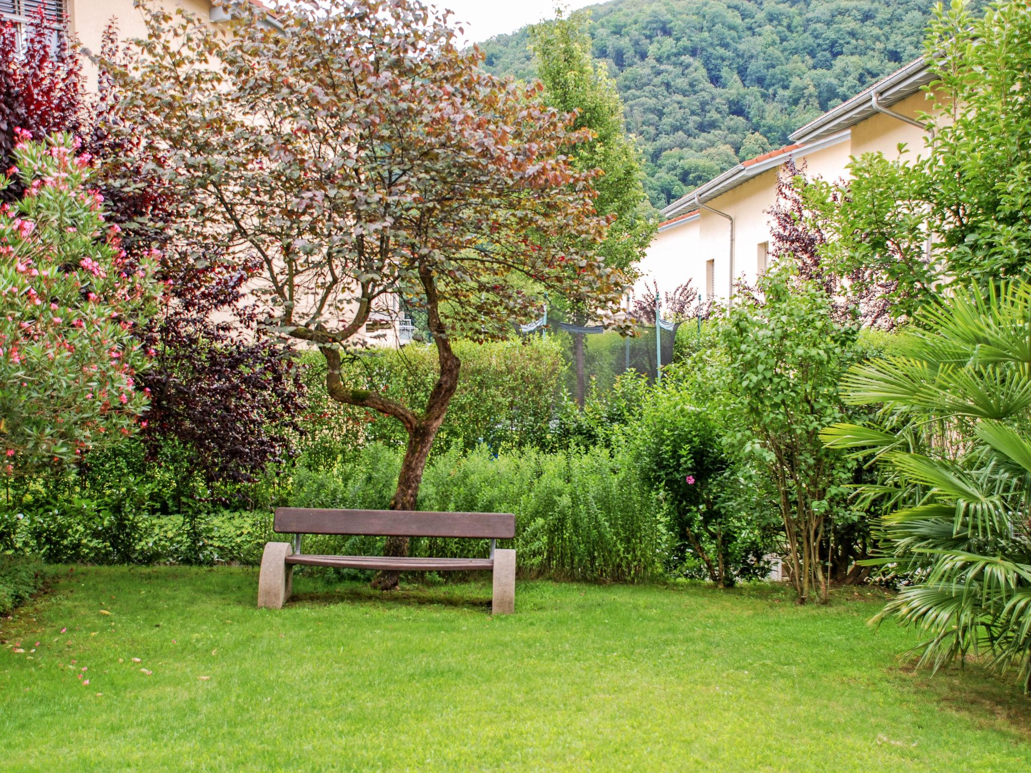 Photo 11 - Apartment in Caslano with garden and mountain view