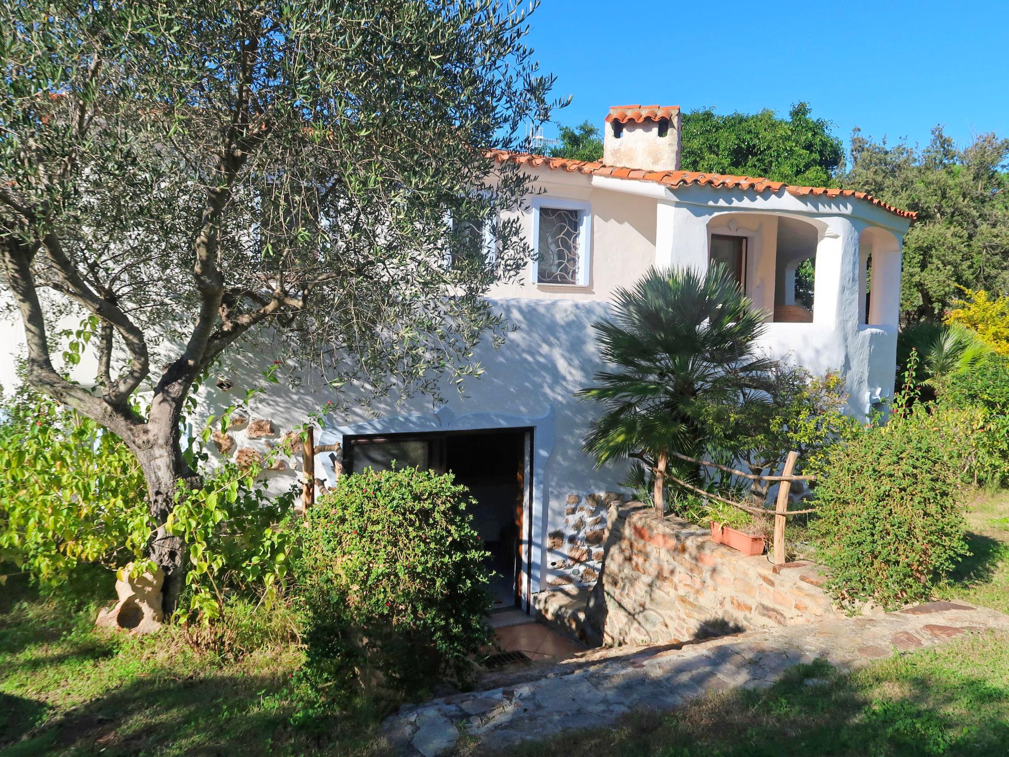 Foto 44 - Casa de 5 quartos em San Teodoro com piscina privada e vistas do mar