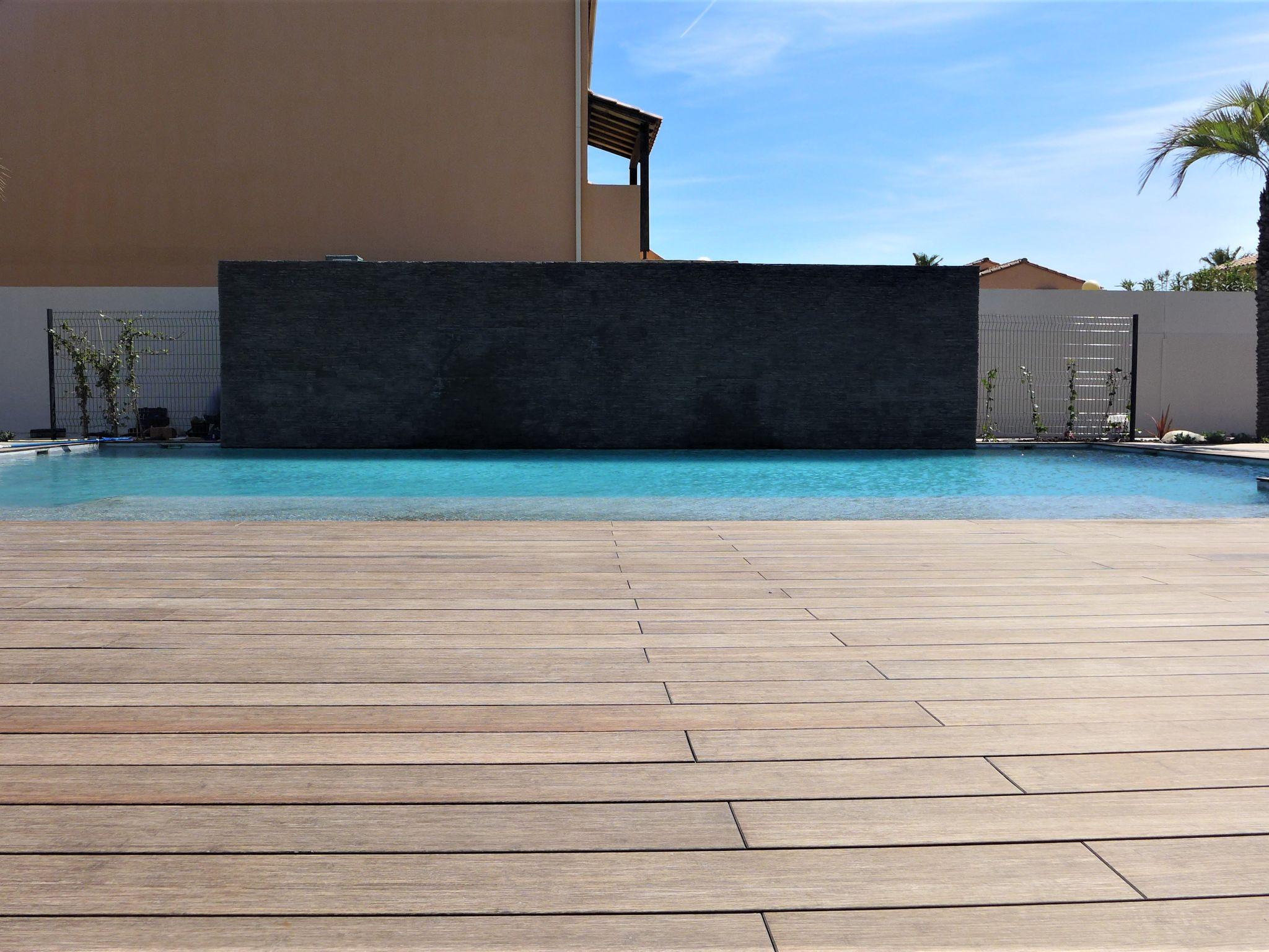 Photo 16 - 1 bedroom Apartment in Sainte-Marie-la-Mer with swimming pool and sea view