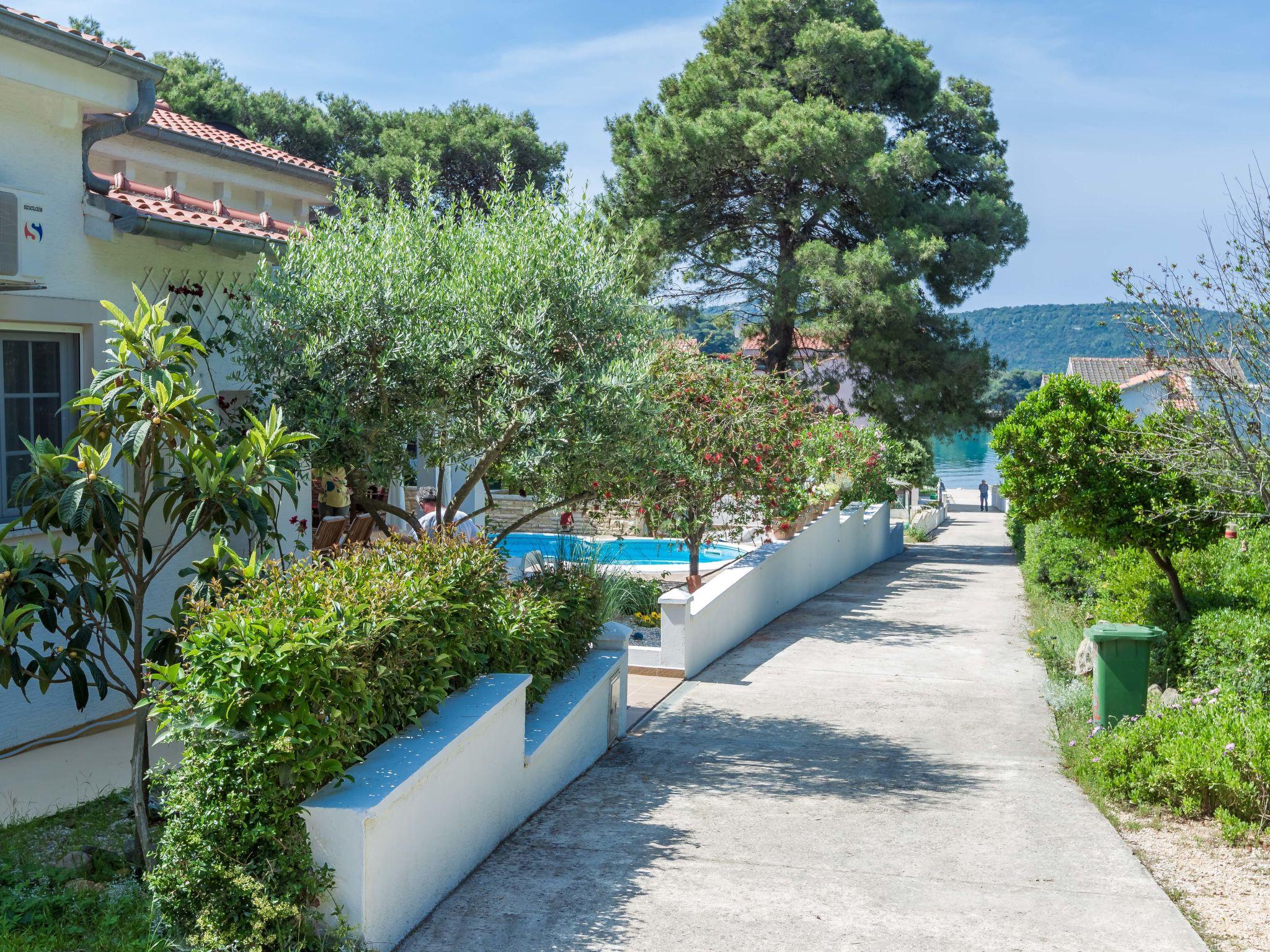 Photo 26 - Maison de 2 chambres à Zadar avec piscine privée et vues à la mer