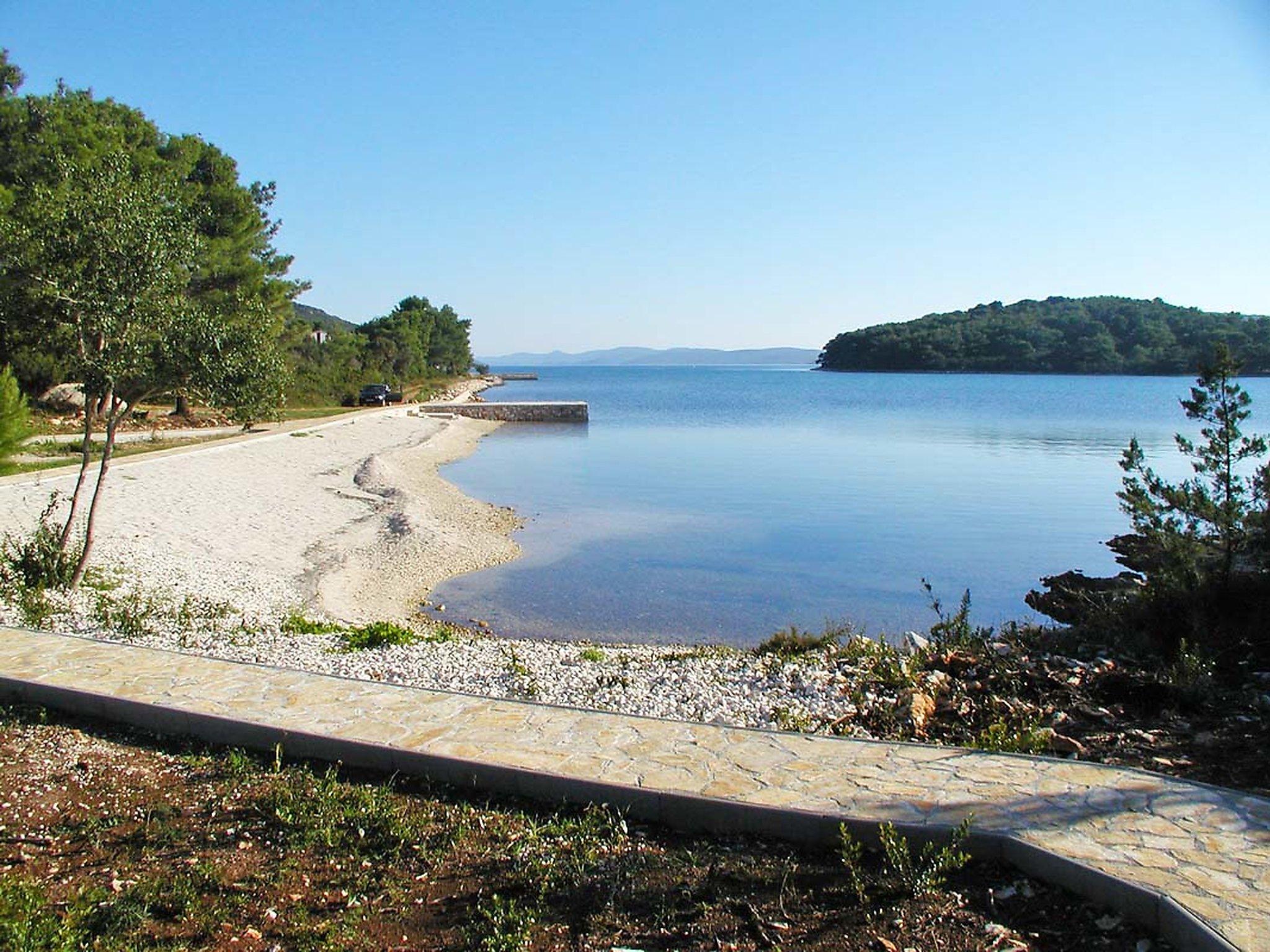 Foto 34 - Casa de 2 habitaciones en Zadar con piscina privada y vistas al mar