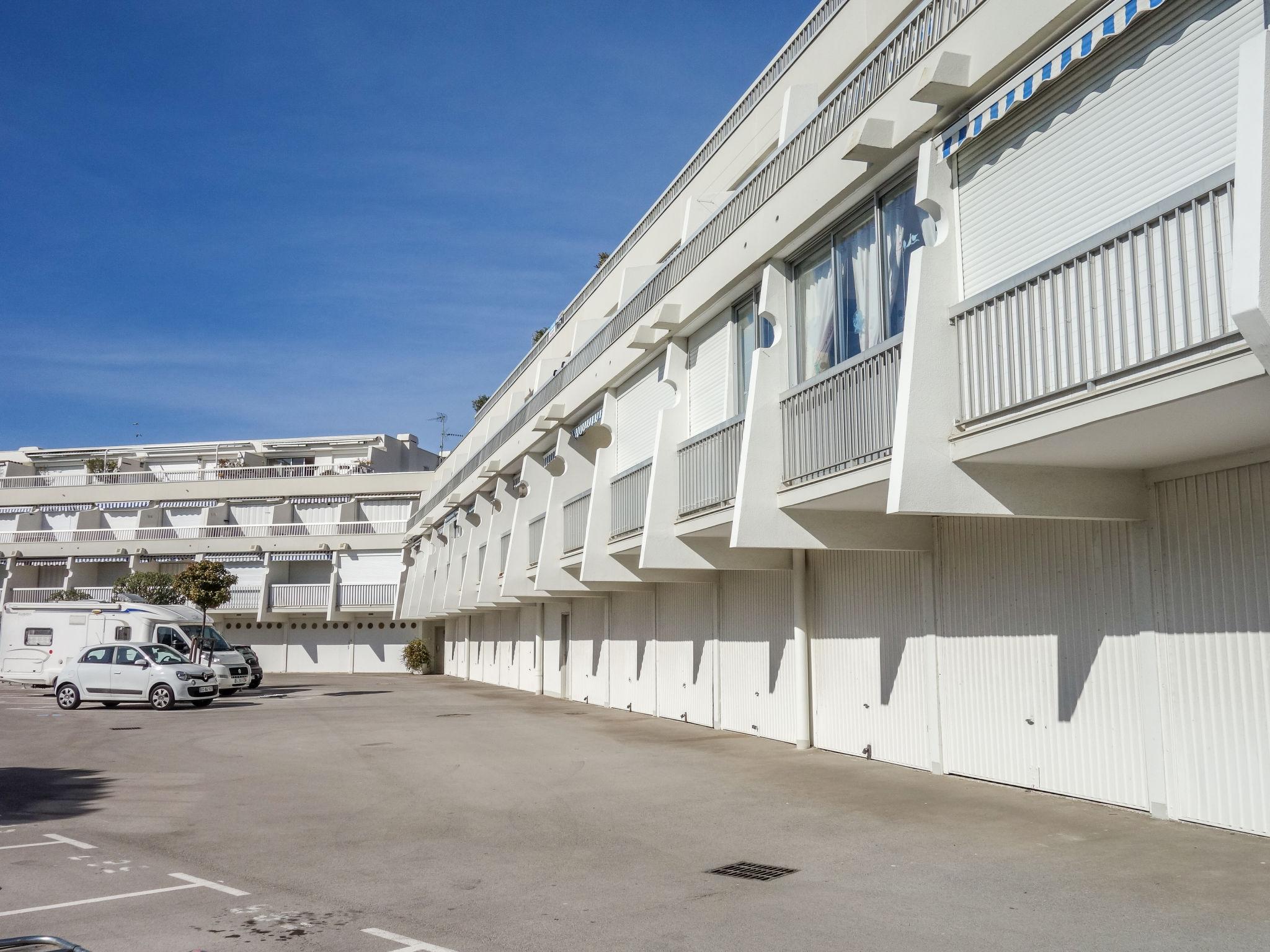 Photo 15 - Appartement de 1 chambre à Le Grau-du-Roi avec terrasse et vues à la mer