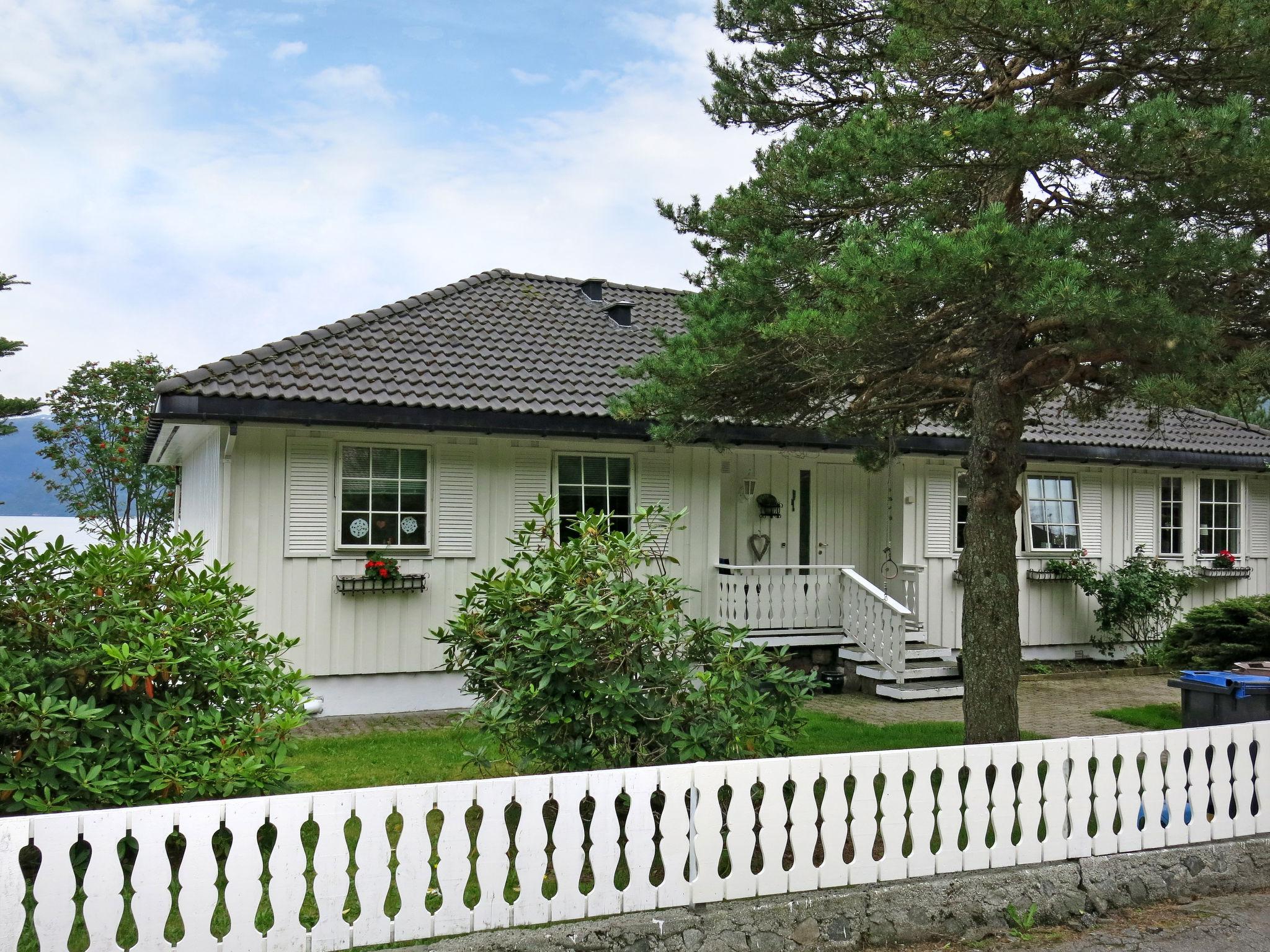 Foto 22 - Casa de 3 habitaciones en Kyrkjebø con jardín y terraza