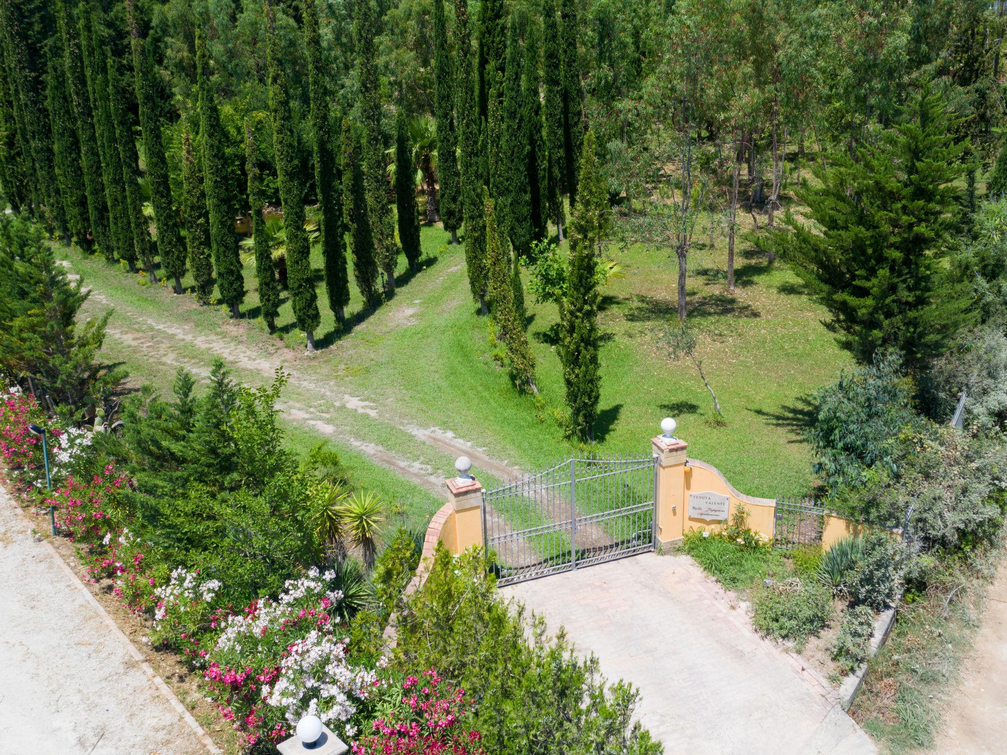 Foto 49 - Casa con 4 camere da letto a Capaccio Paestum con piscina privata e giardino