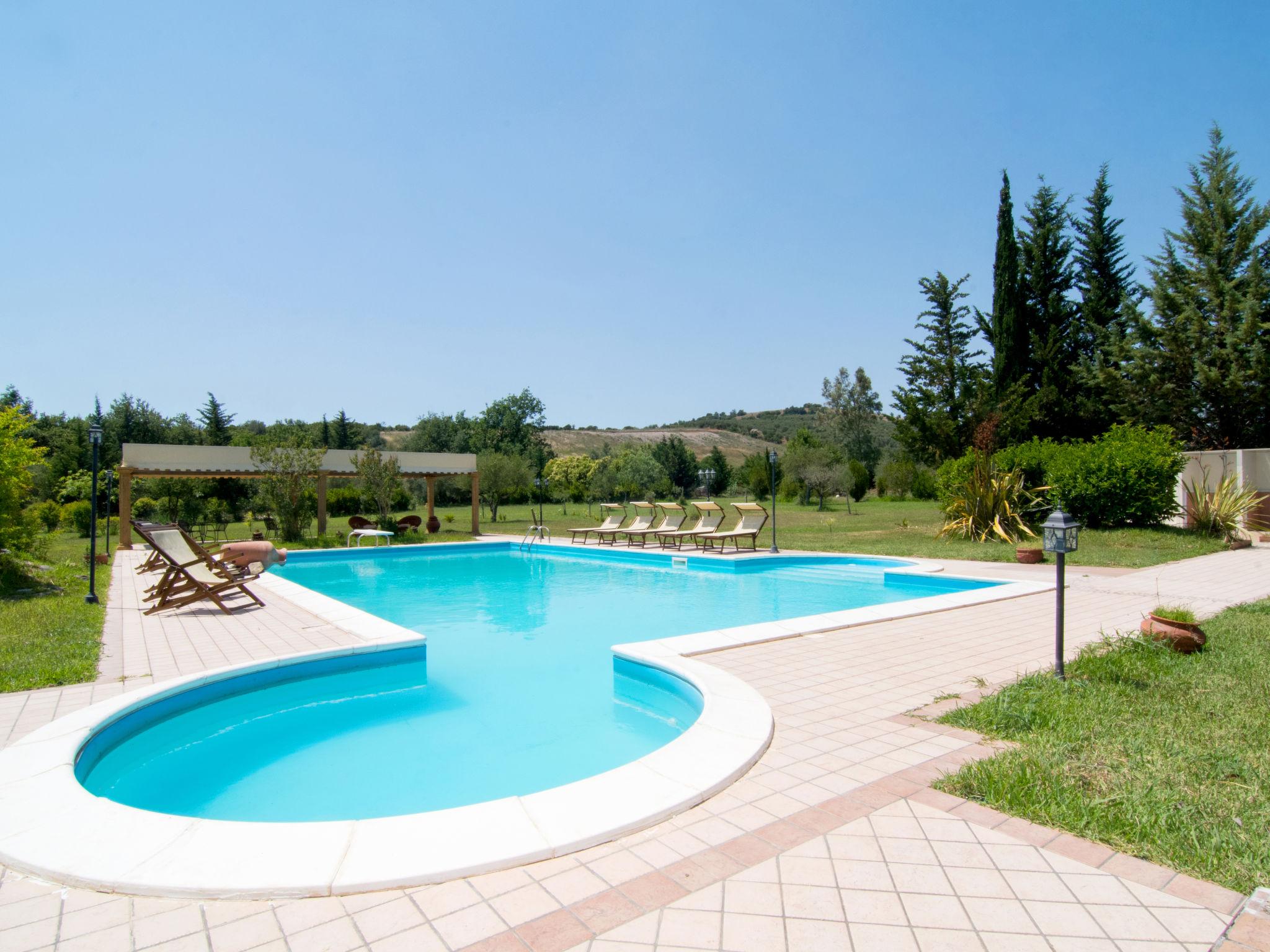 Foto 35 - Casa de 4 habitaciones en Capaccio Paestum con piscina privada y jardín