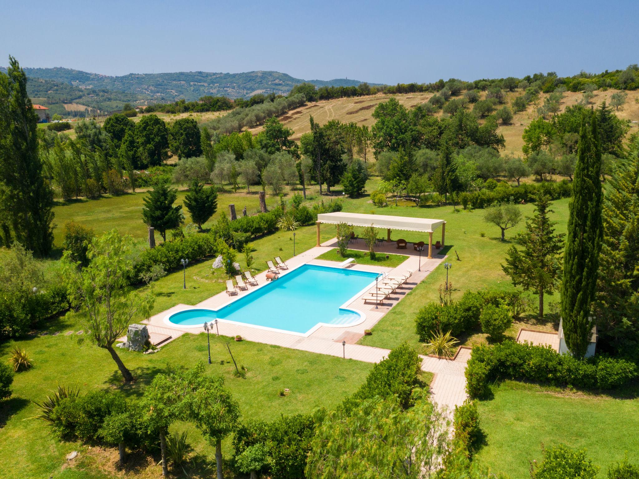 Foto 33 - Casa con 4 camere da letto a Capaccio Paestum con piscina privata e giardino