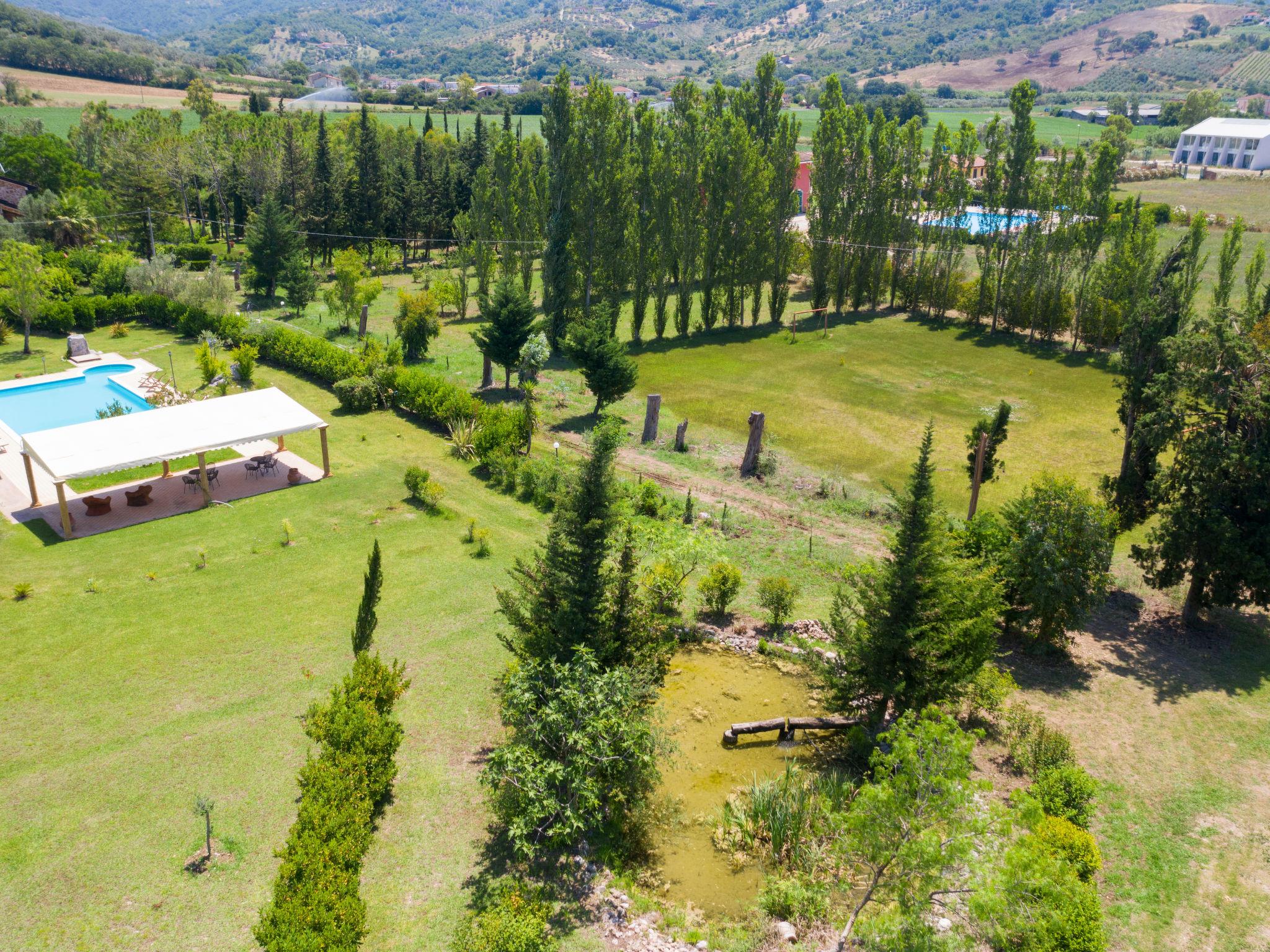 Foto 48 - Casa con 4 camere da letto a Capaccio Paestum con piscina privata e giardino