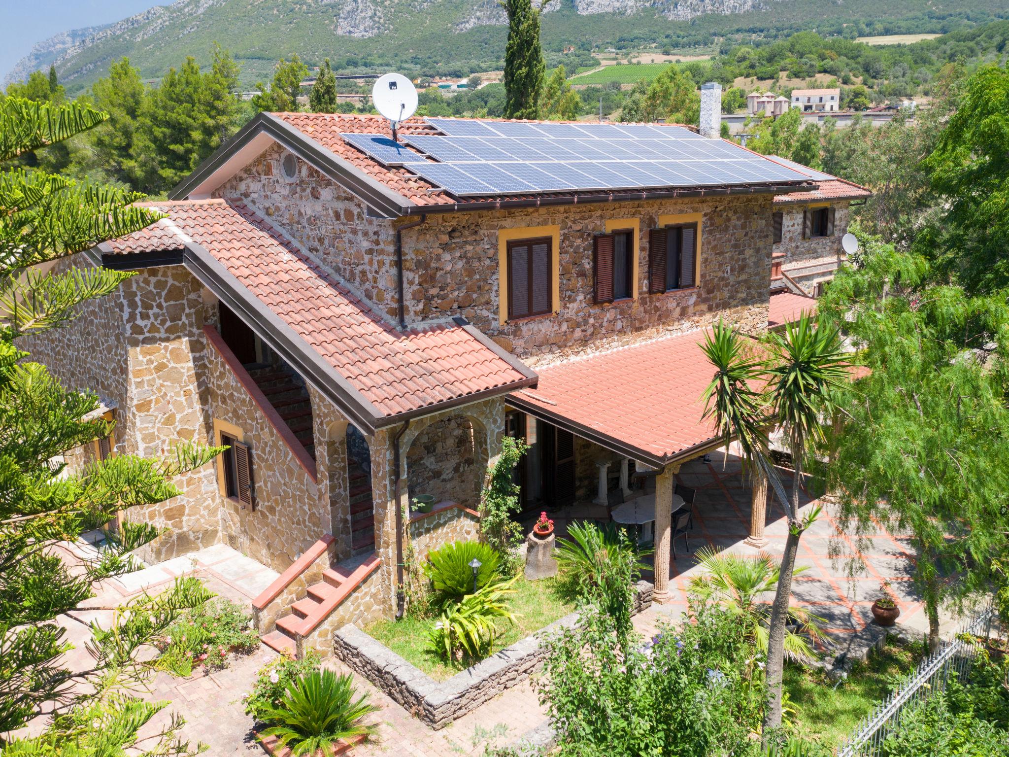 Foto 52 - Casa de 4 quartos em Capaccio Paestum com piscina privada e jardim