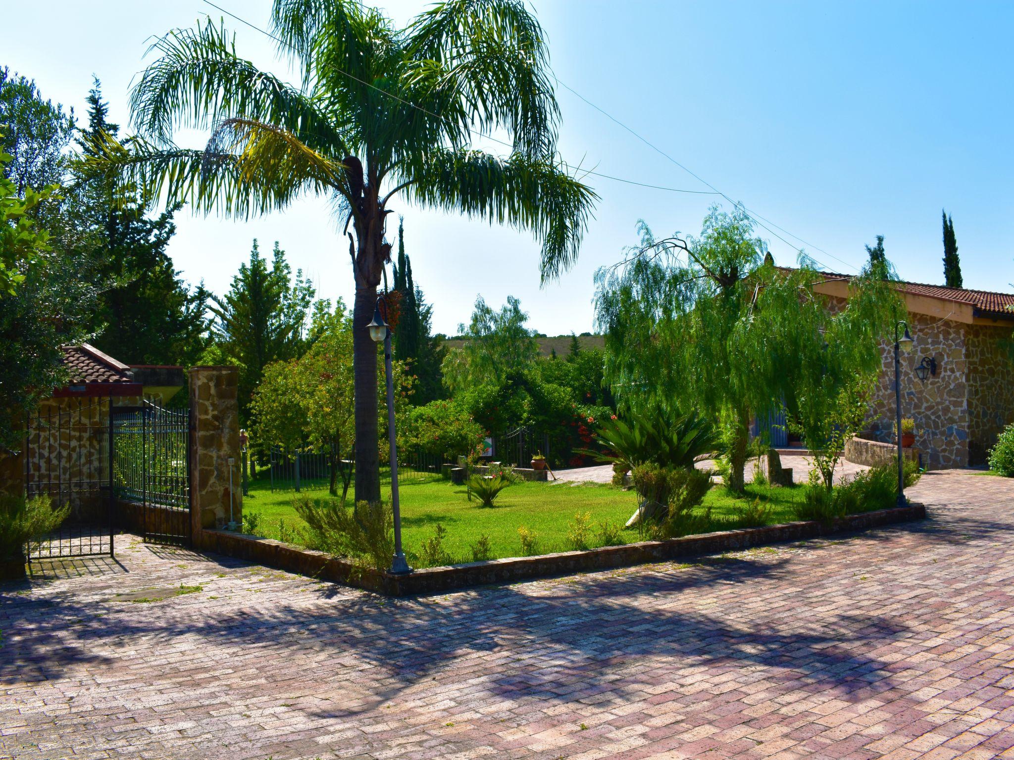 Foto 41 - Casa de 4 habitaciones en Capaccio Paestum con piscina privada y jardín