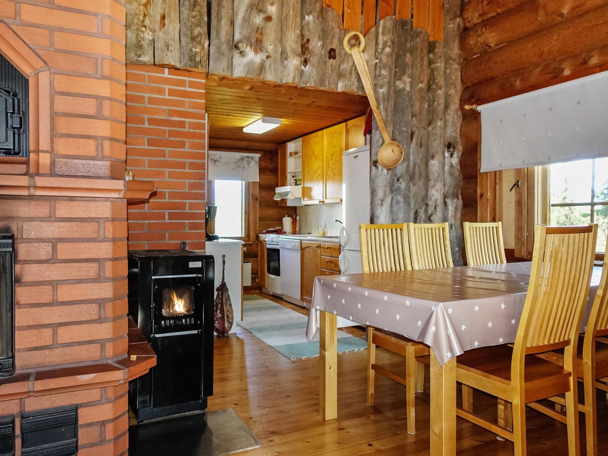Foto 11 - Casa de 1 quarto em Salla com sauna e vista para a montanha
