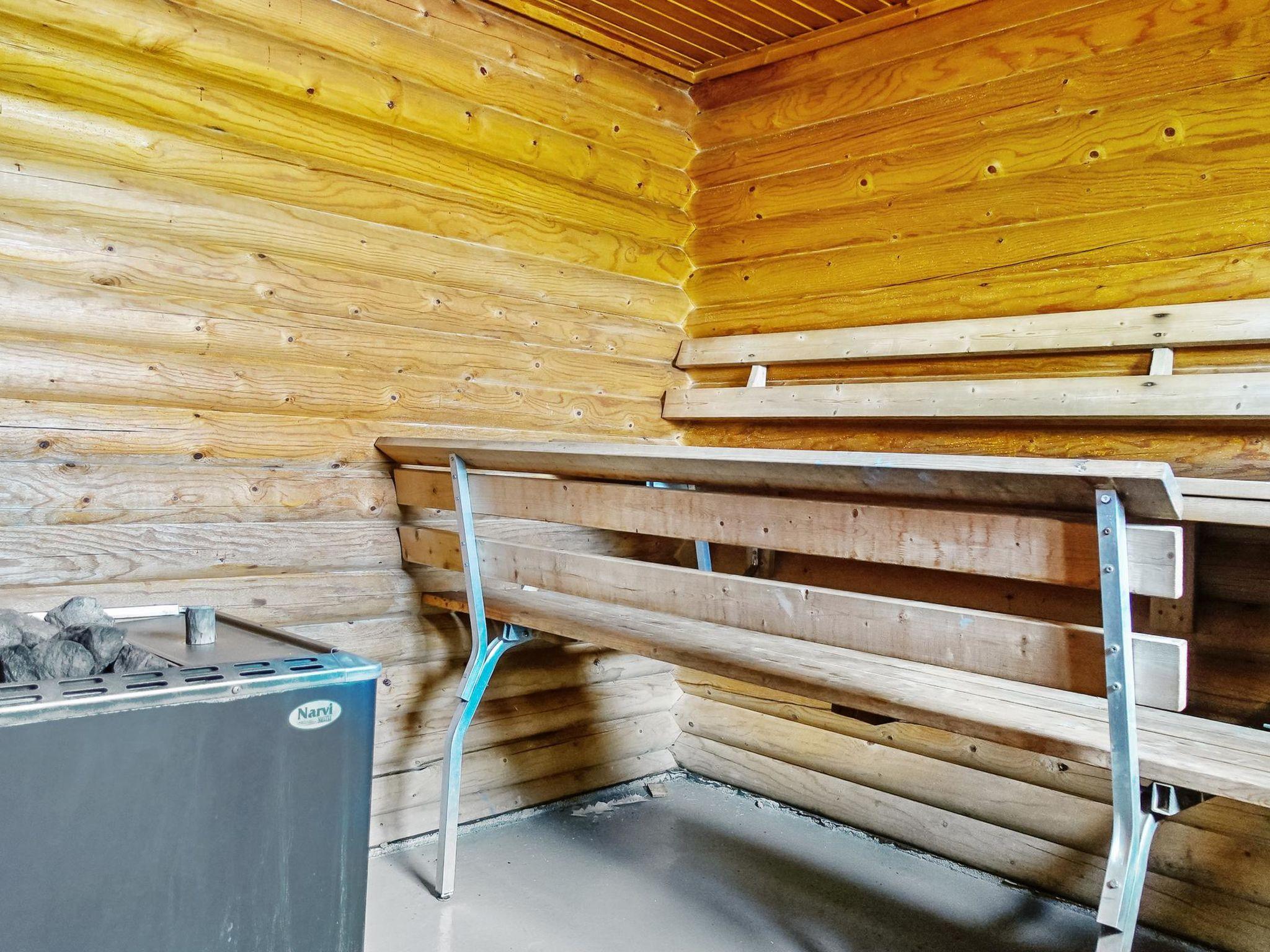 Foto 24 - Casa de 1 habitación en Salla con sauna y vistas a la montaña