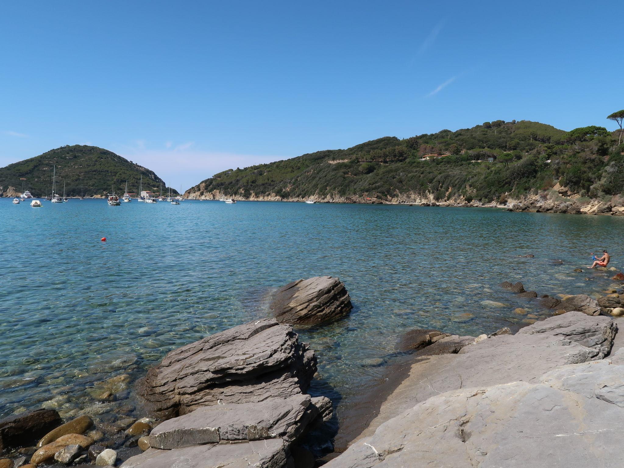 Photo 27 - Appartement de 3 chambres à Portoferraio avec jardin et vues à la mer