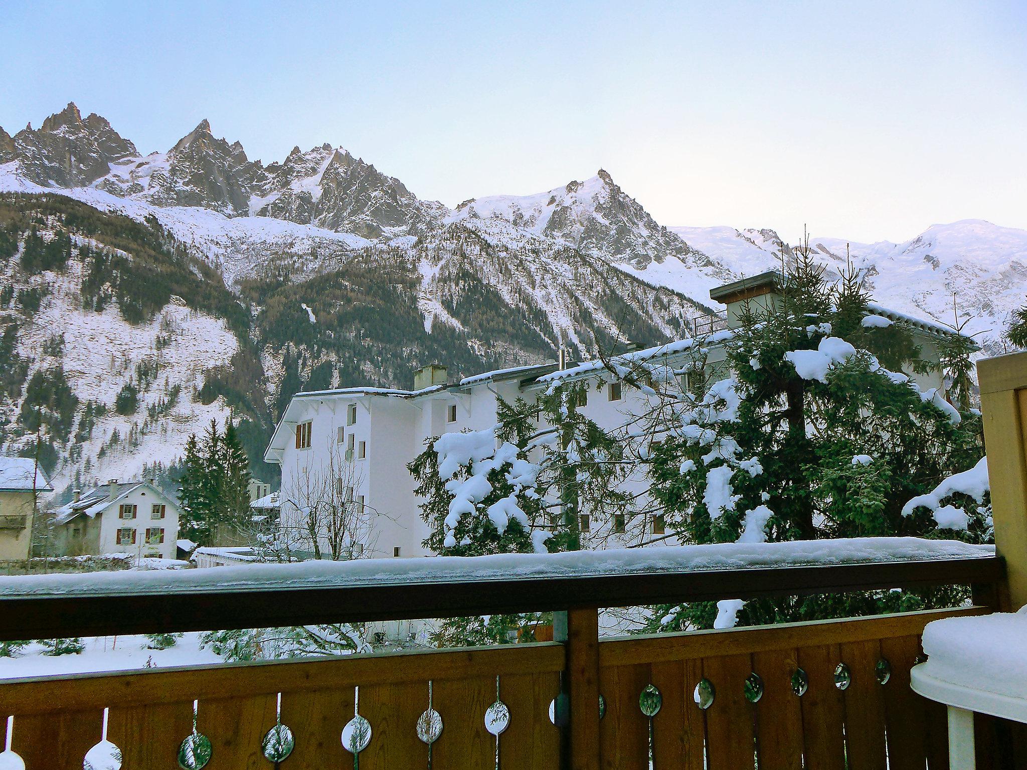 Photo 12 - 2 bedroom Apartment in Chamonix-Mont-Blanc with mountain view