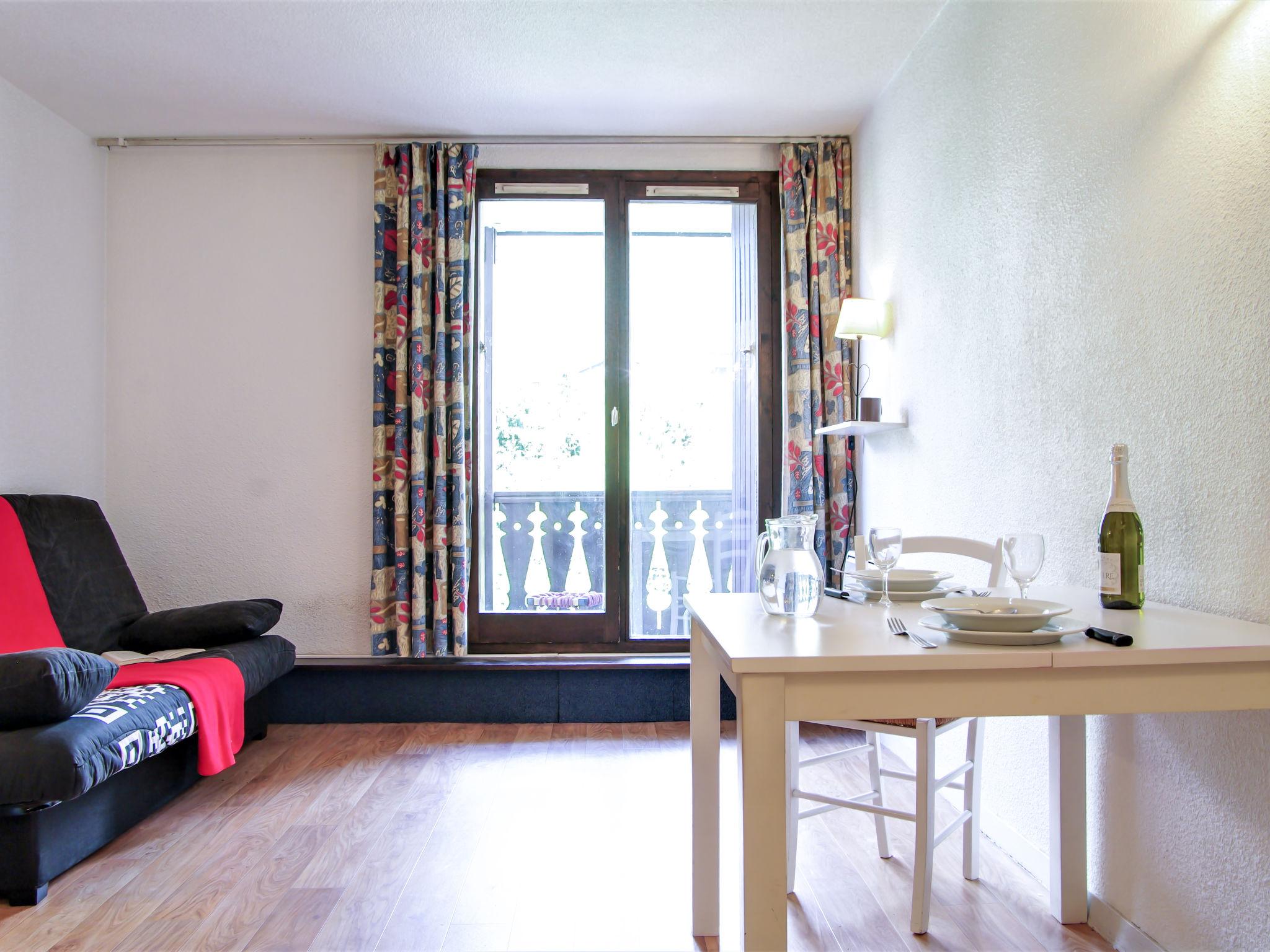 Photo 1 - Apartment in Chamonix-Mont-Blanc with mountain view