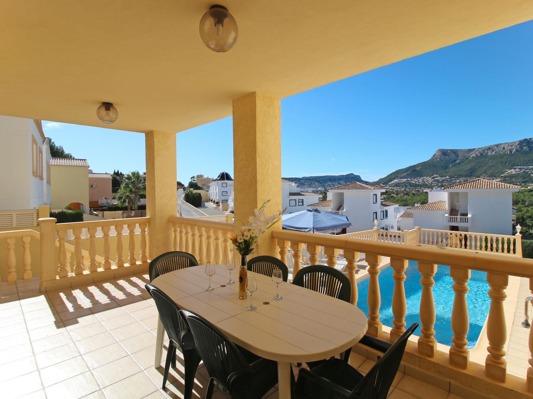 Foto 2 - Casa de 4 habitaciones en Calpe con piscina privada y terraza