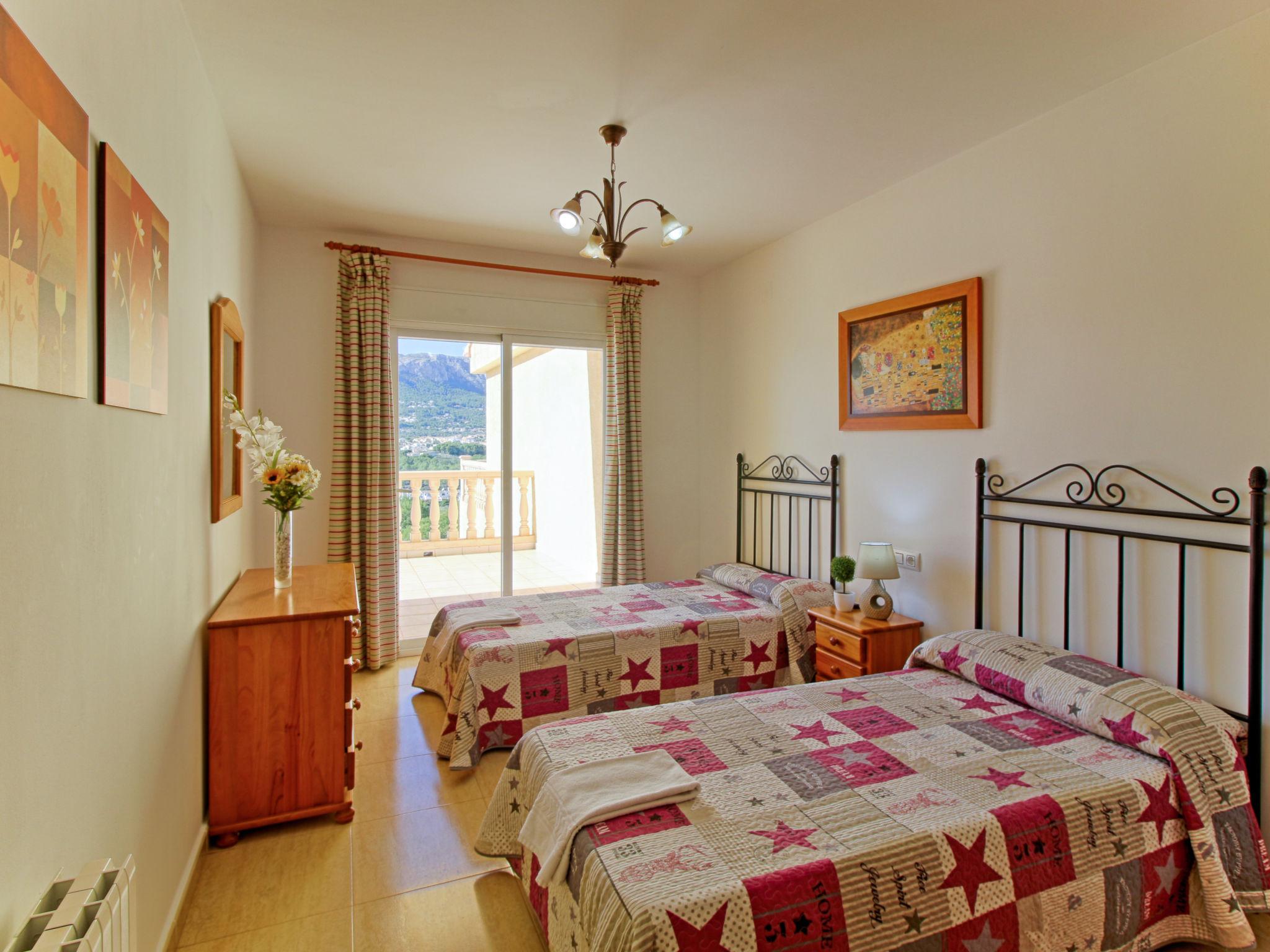 Photo 17 - 4 bedroom House in Calp with private pool and sea view