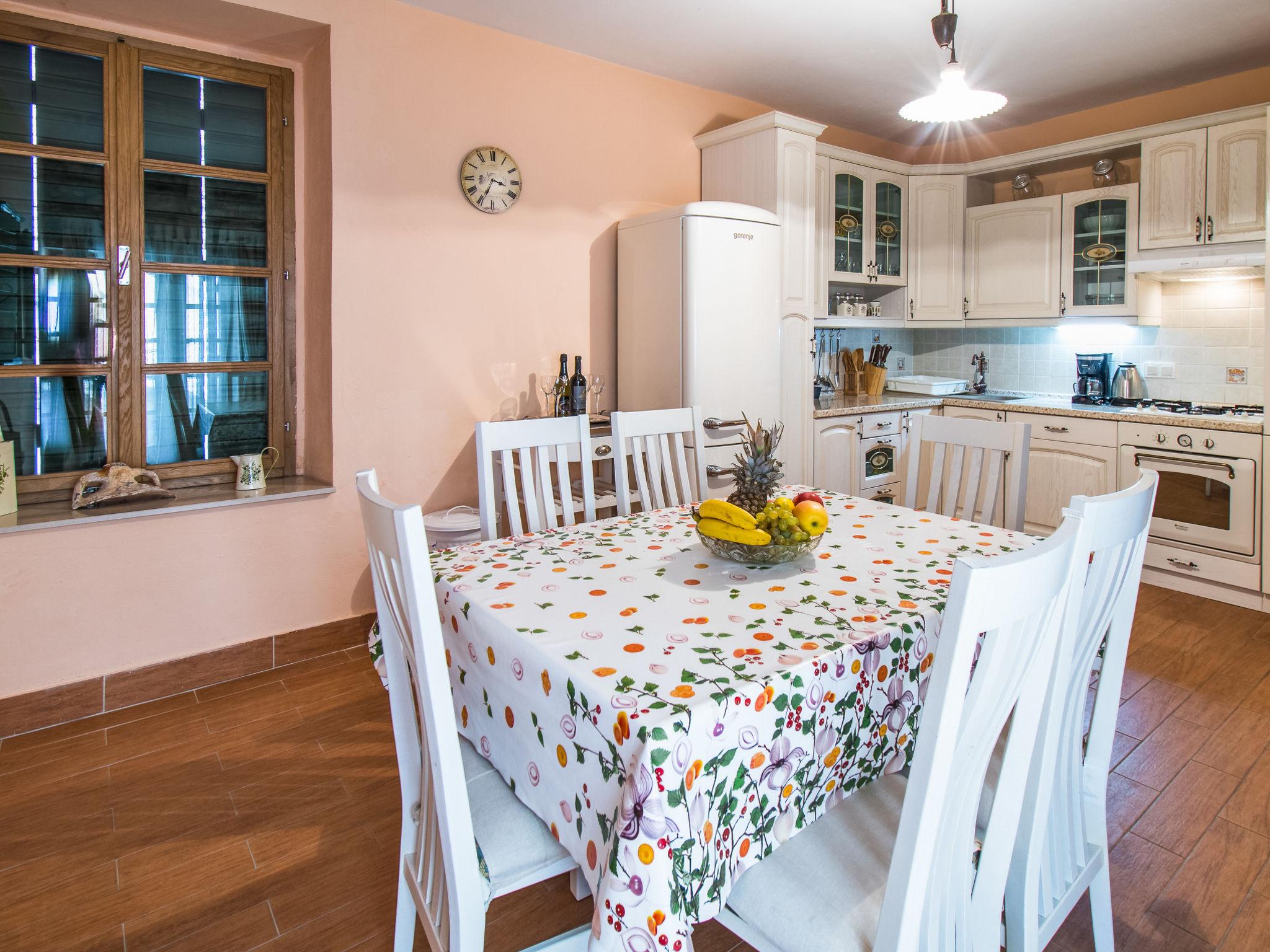 Photo 7 - 2 bedroom House in Sibenik with terrace