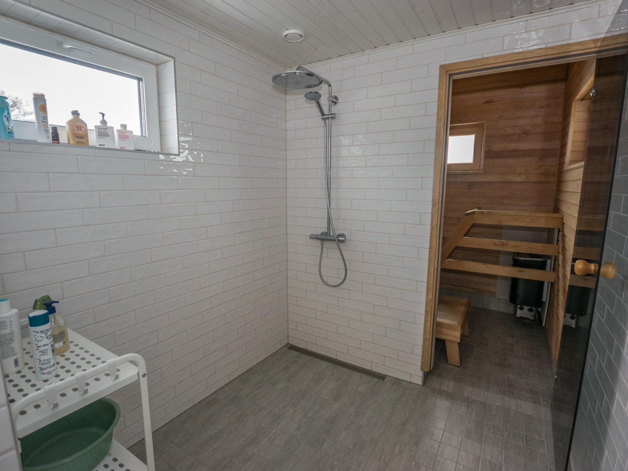 Foto 19 - Casa de 3 habitaciones en Kimitoön con sauna