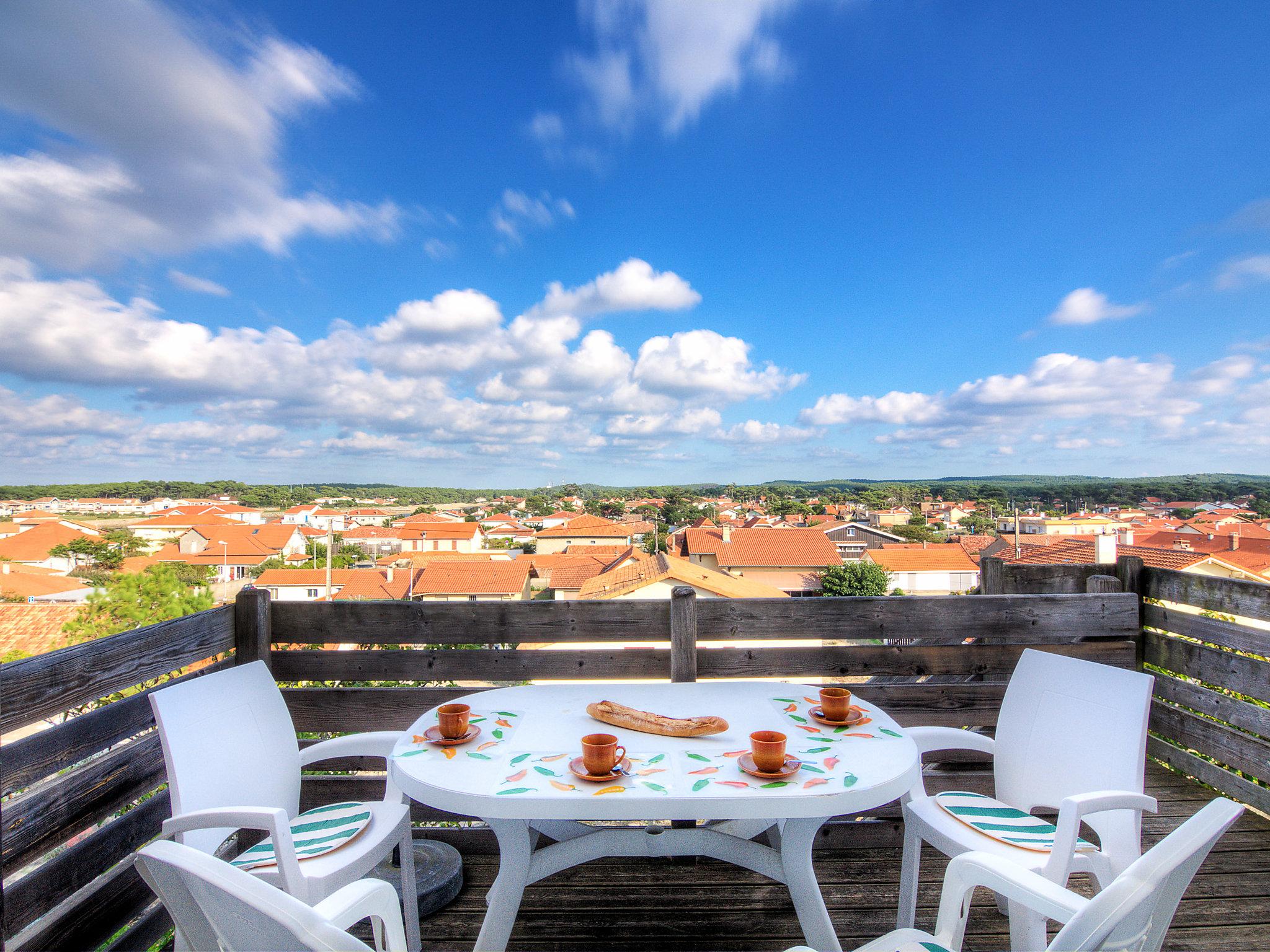 Photo 15 - Appartement de 2 chambres à Mimizan avec terrasse et vues à la mer