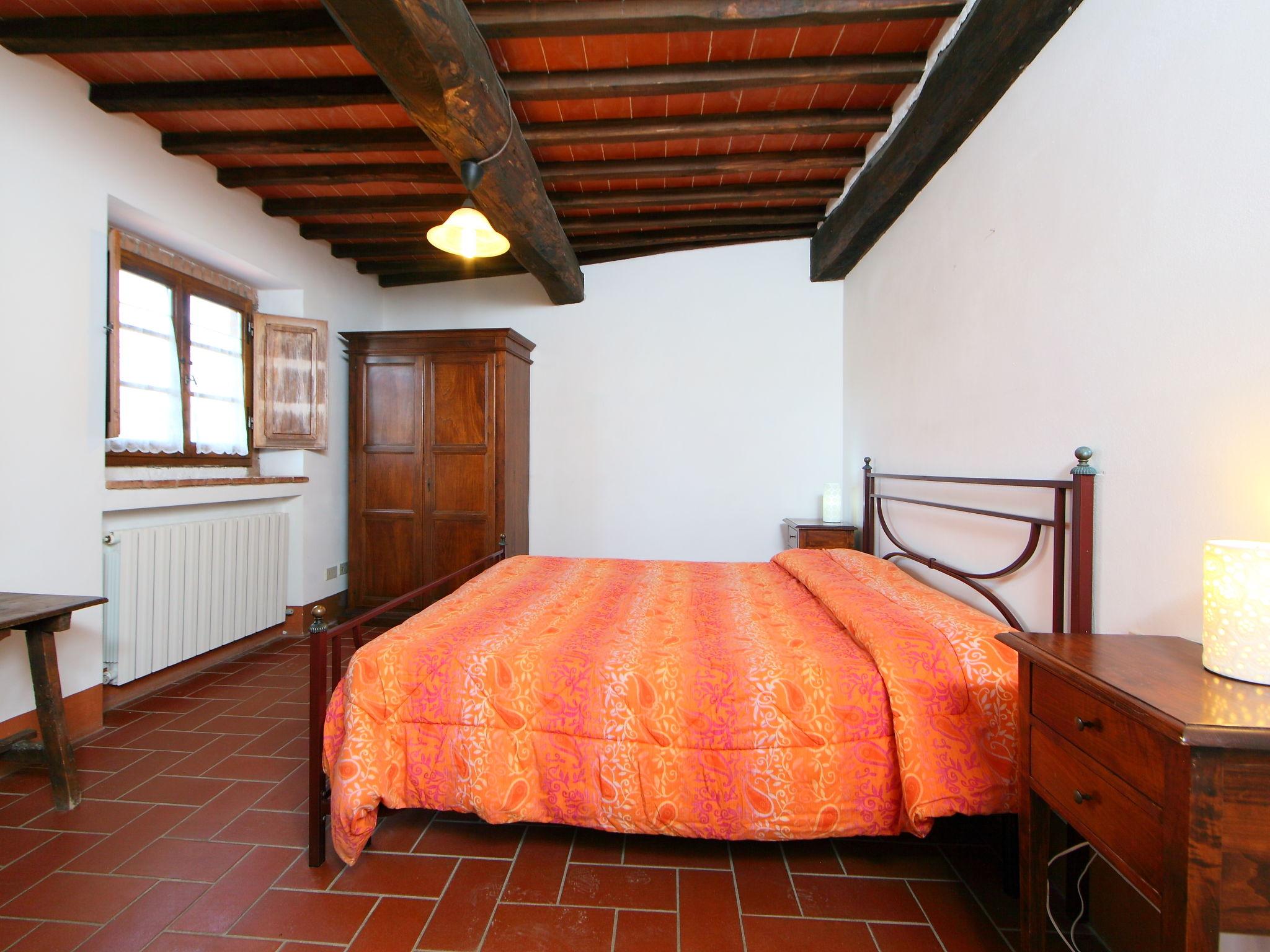 Foto 4 - Apartamento de 2 quartos em Gaiole in Chianti com piscina e jardim