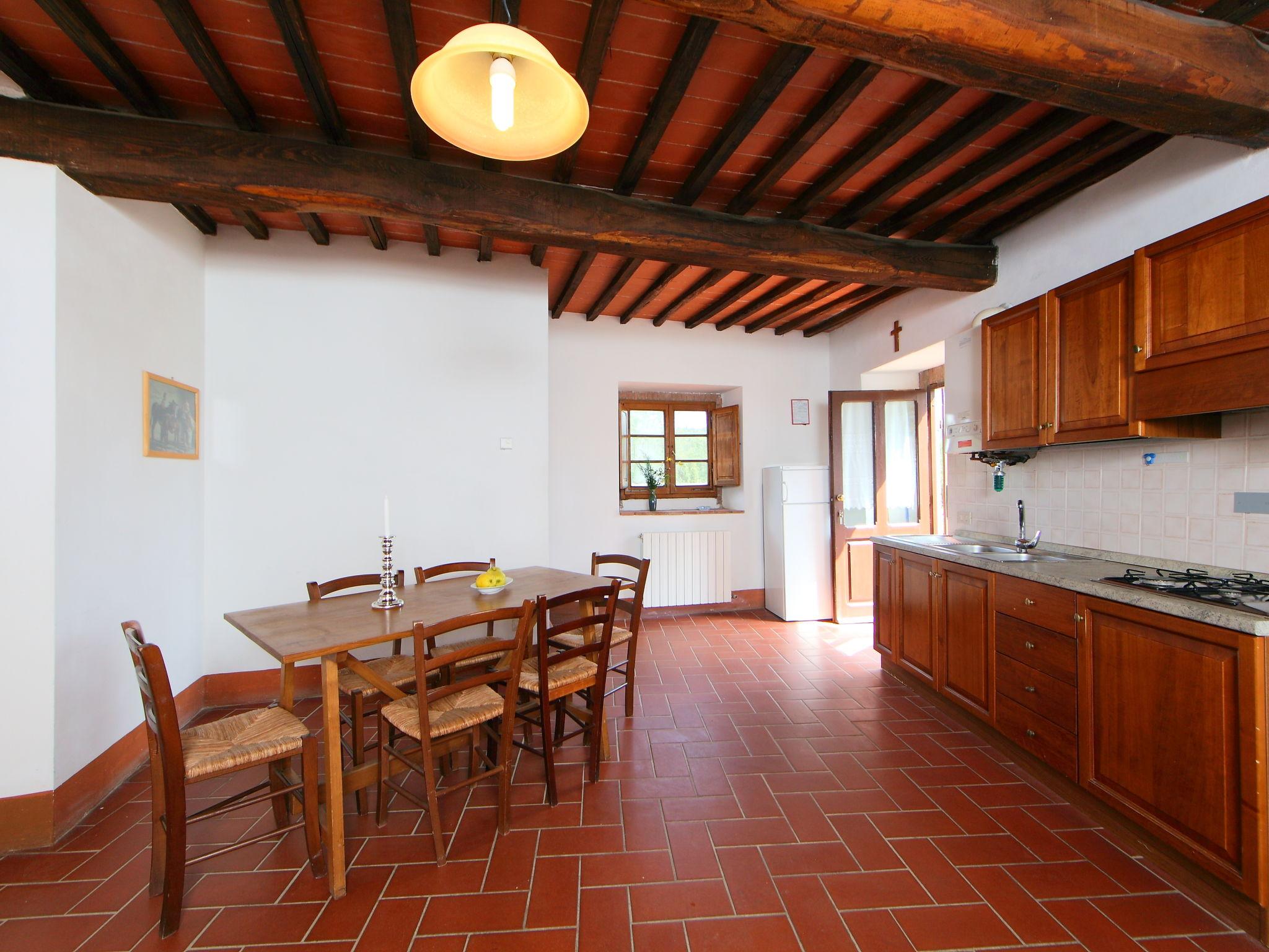 Photo 9 - 2 bedroom Apartment in Gaiole in Chianti with swimming pool and garden