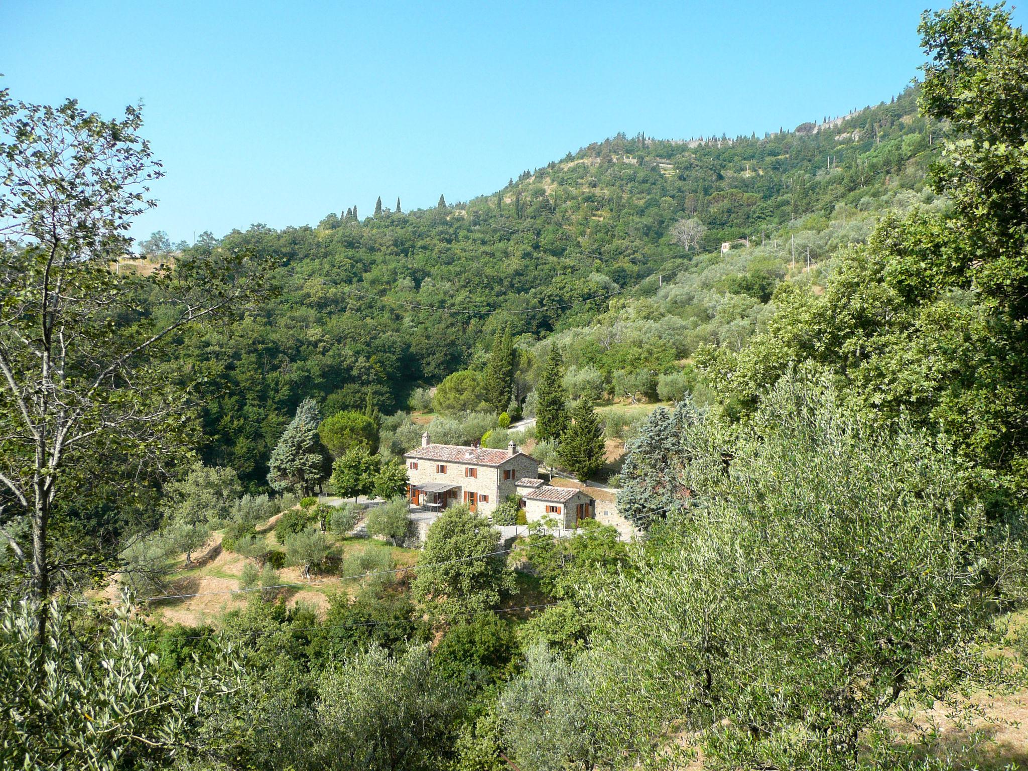 Foto 36 - Casa de 3 quartos em Cortona com jardim e terraço