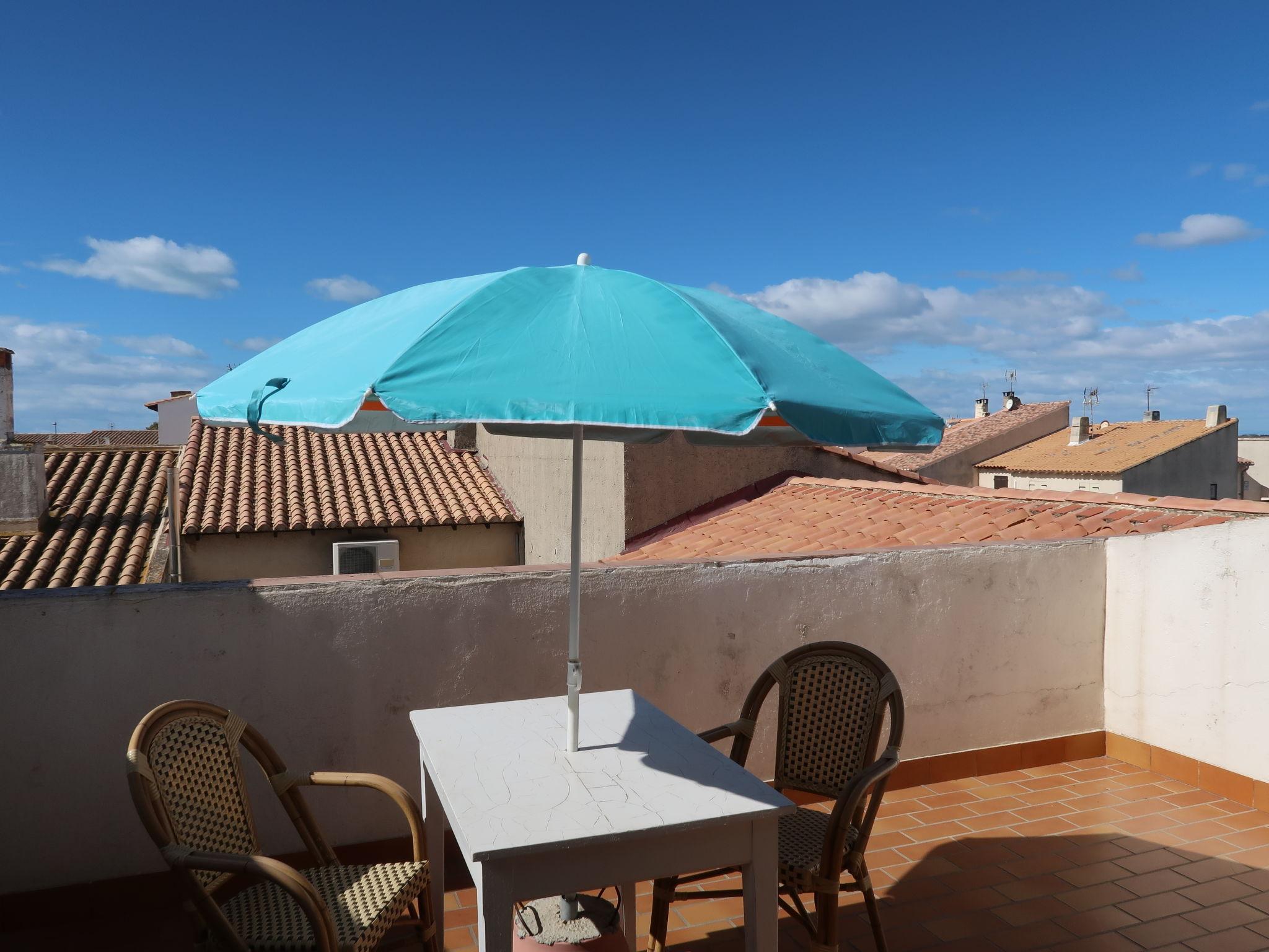 Photo 1 - Apartment in Saintes-Maries-de-la-Mer with sea view