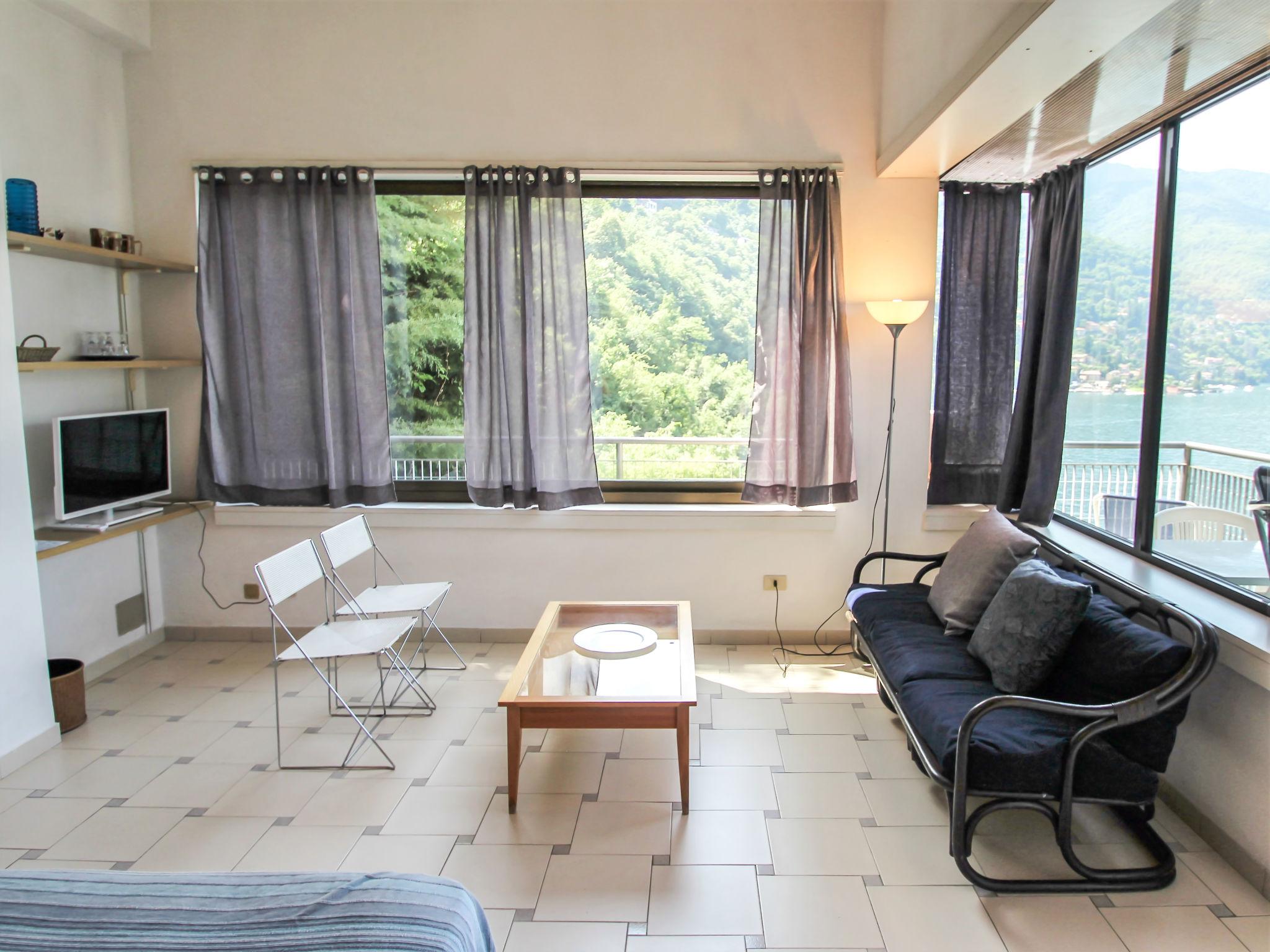 Photo 7 - Apartment in Faggeto Lario with swimming pool and garden