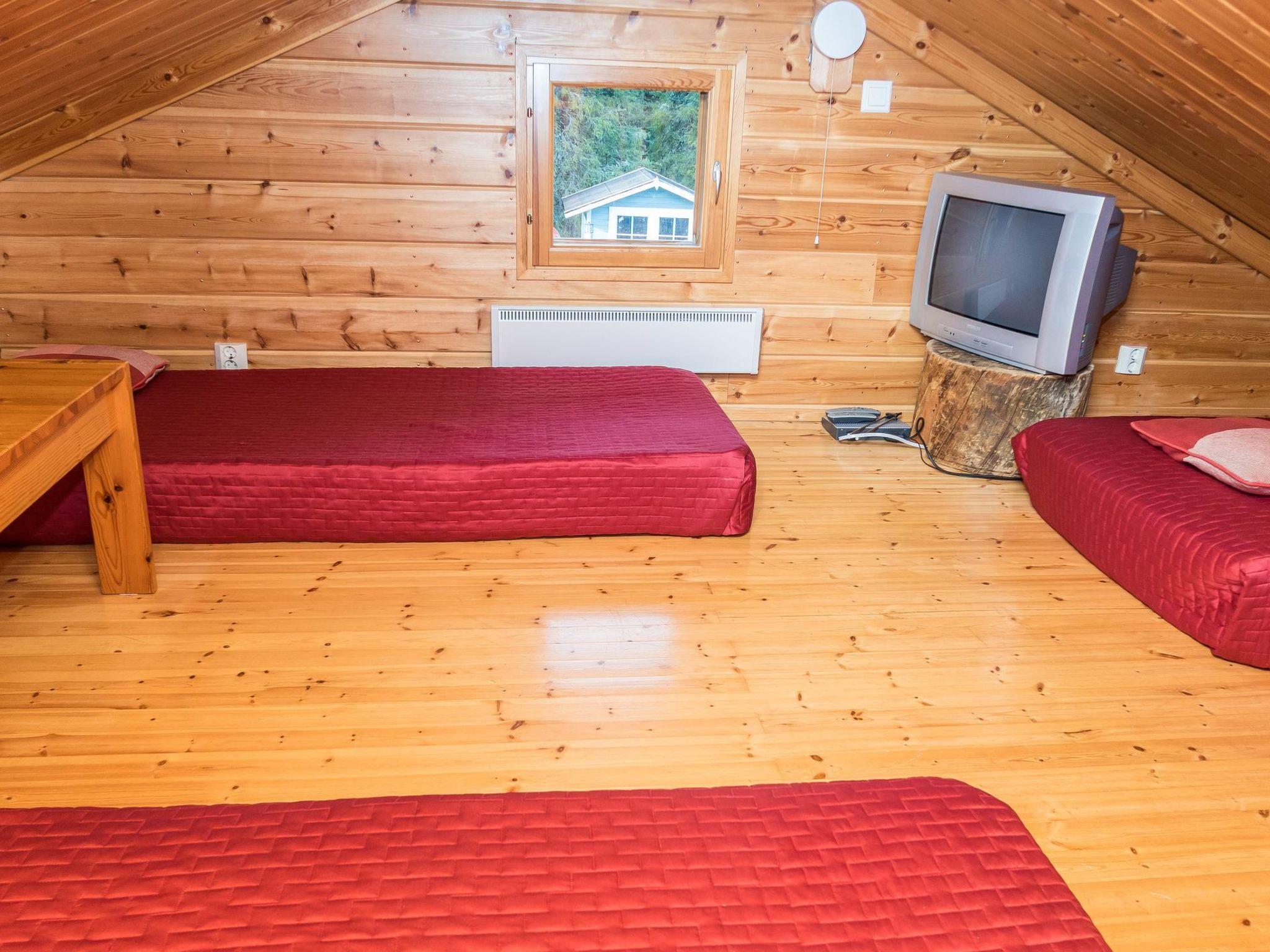 Foto 13 - Casa de 2 habitaciones en Kuusamo con sauna y vistas a la montaña