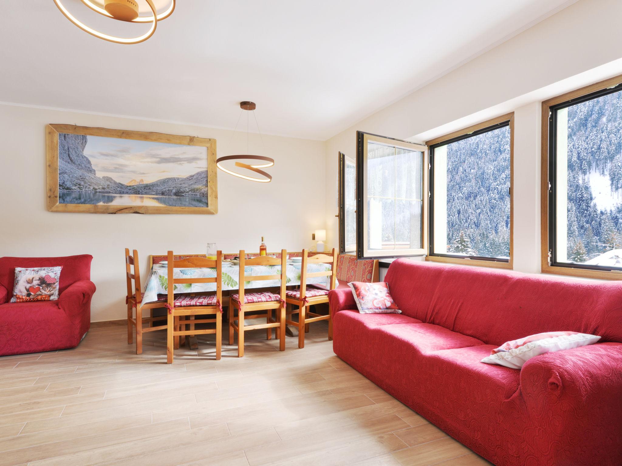 Foto 1 - Appartamento con 3 camere da letto a Mazzin con vista sulle montagne