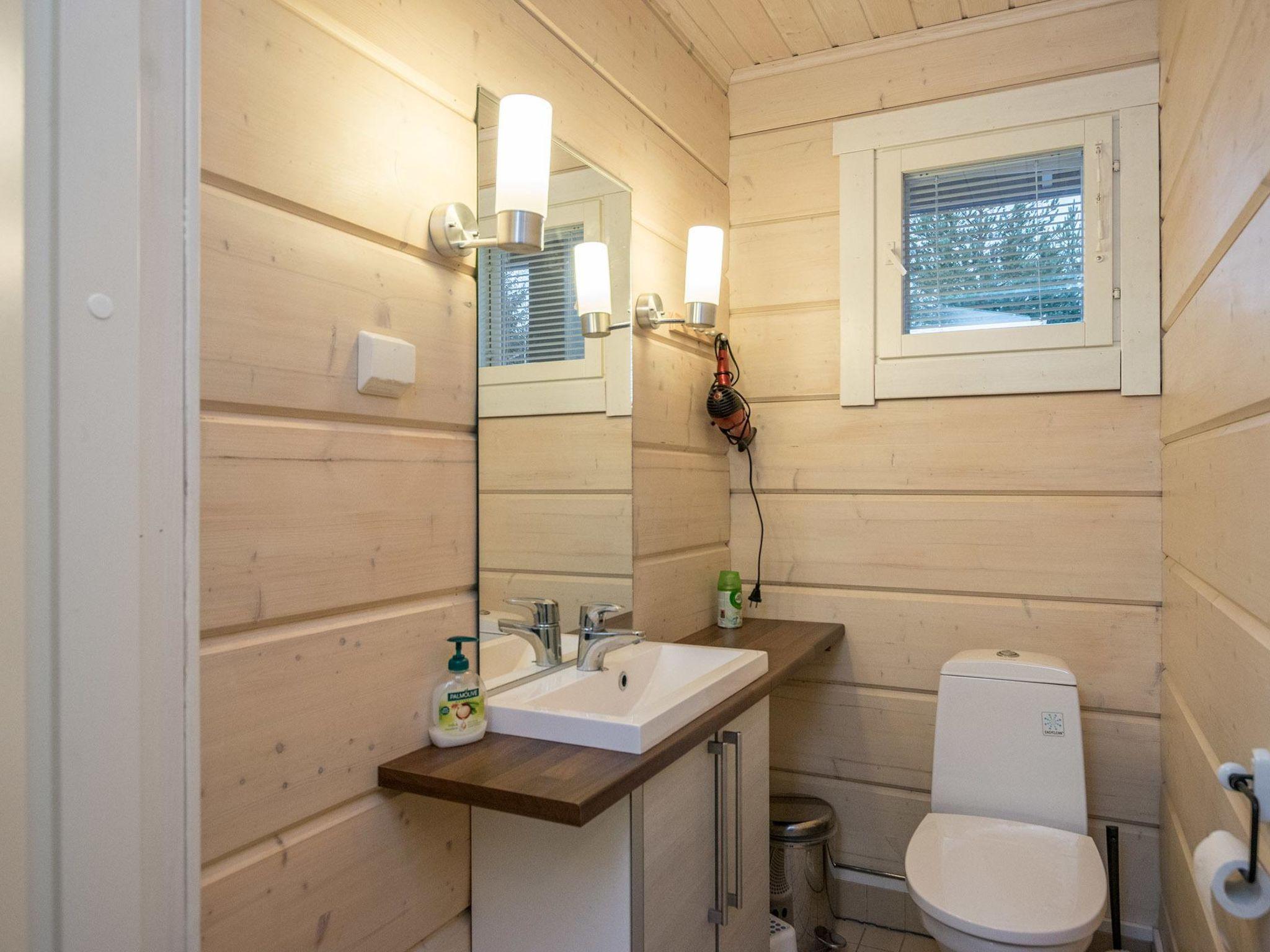 Foto 38 - Haus mit 4 Schlafzimmern in Pertunmaa mit sauna