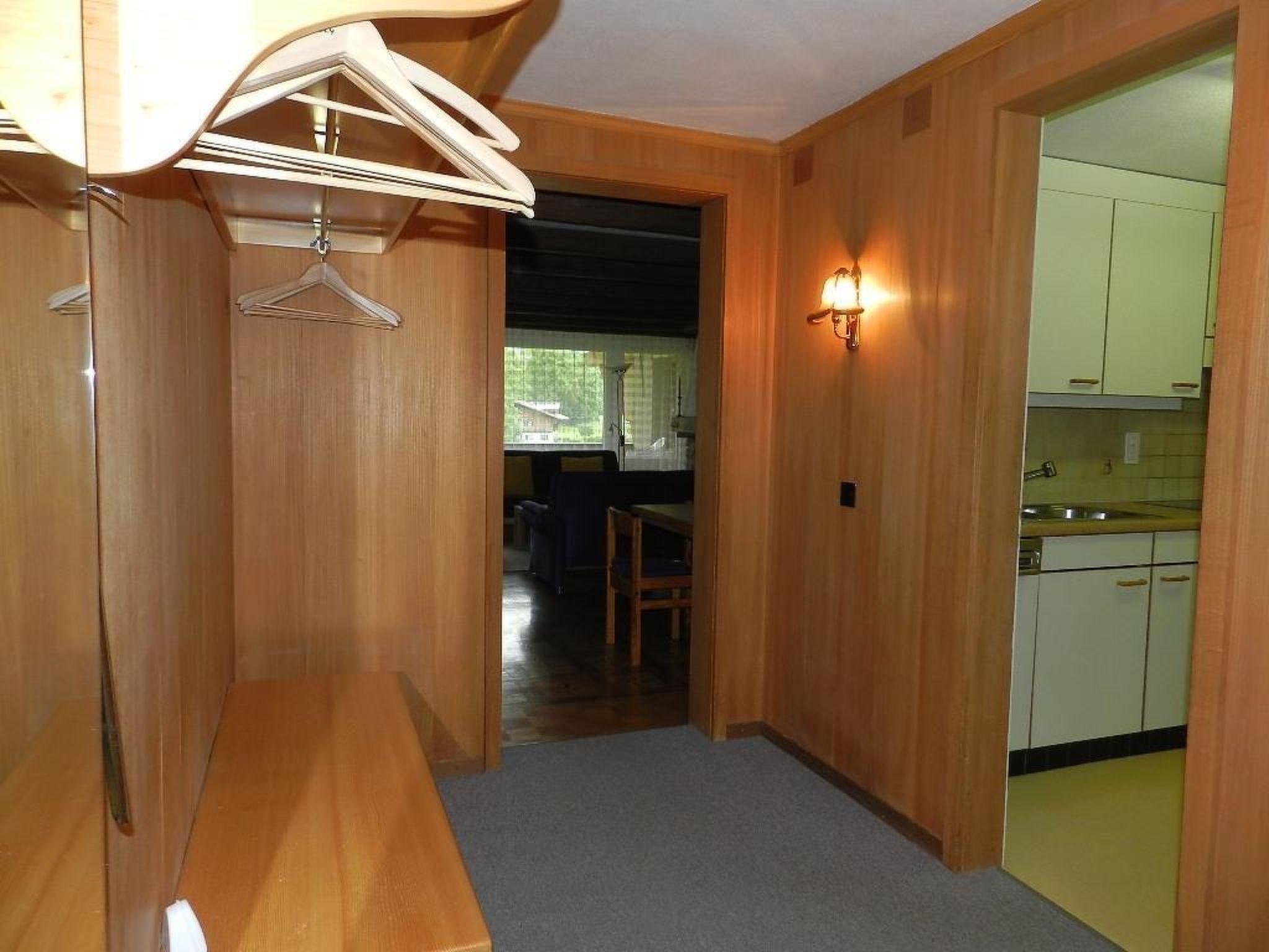 Photo 8 - 3 bedroom Apartment in Saanen