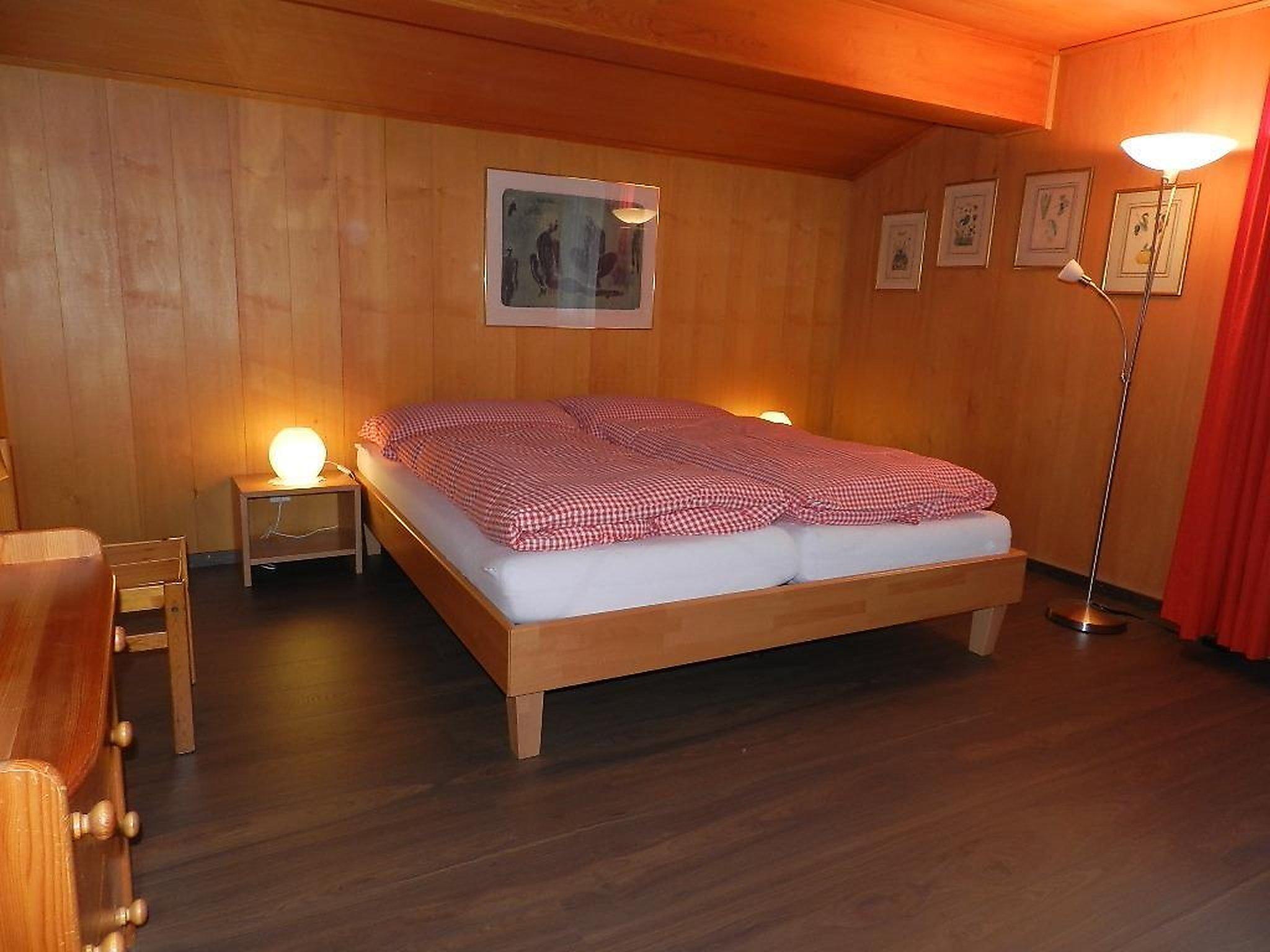 Photo 16 - 3 bedroom Apartment in Saanen