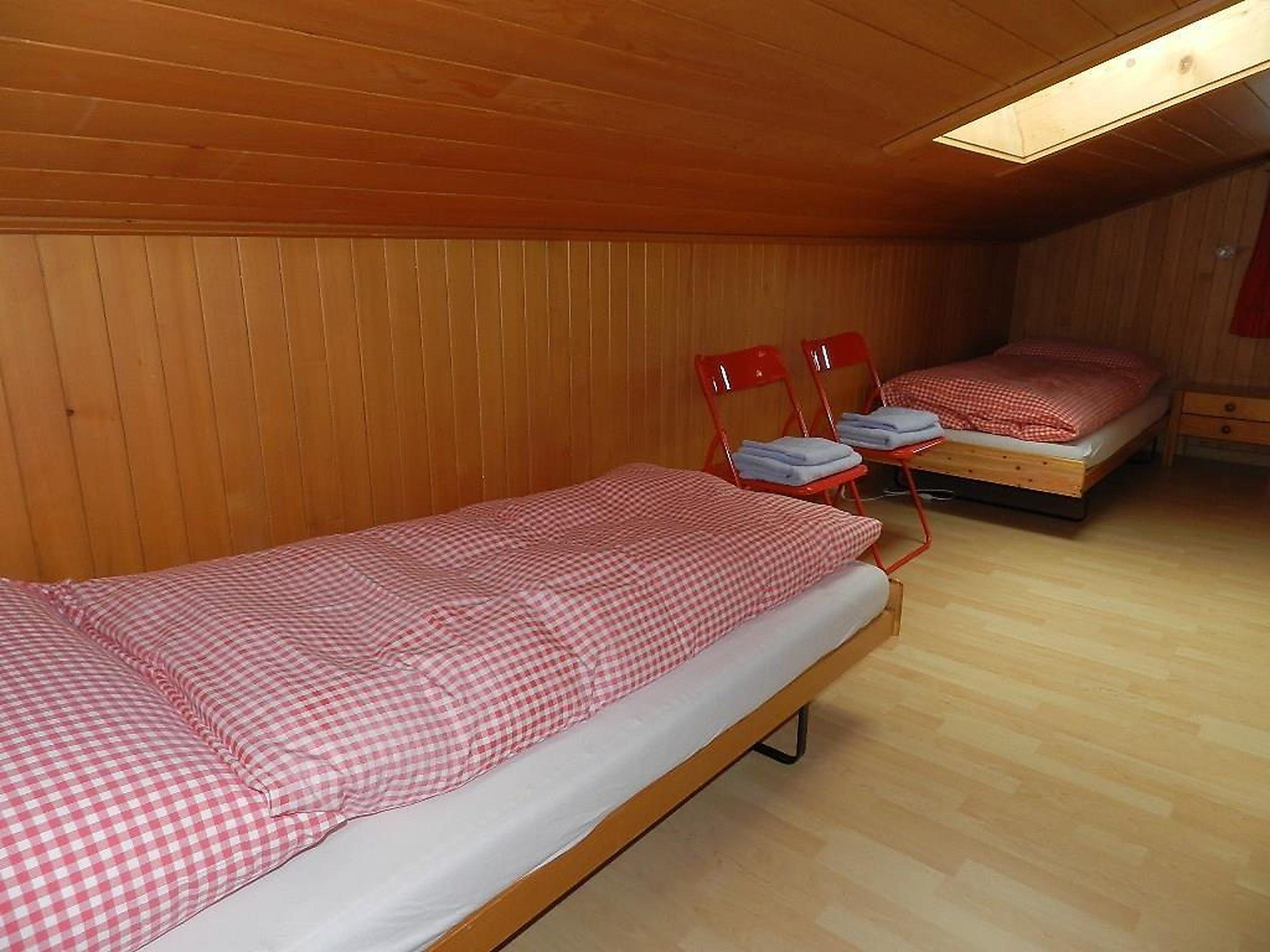 Photo 21 - 3 bedroom Apartment in Saanen