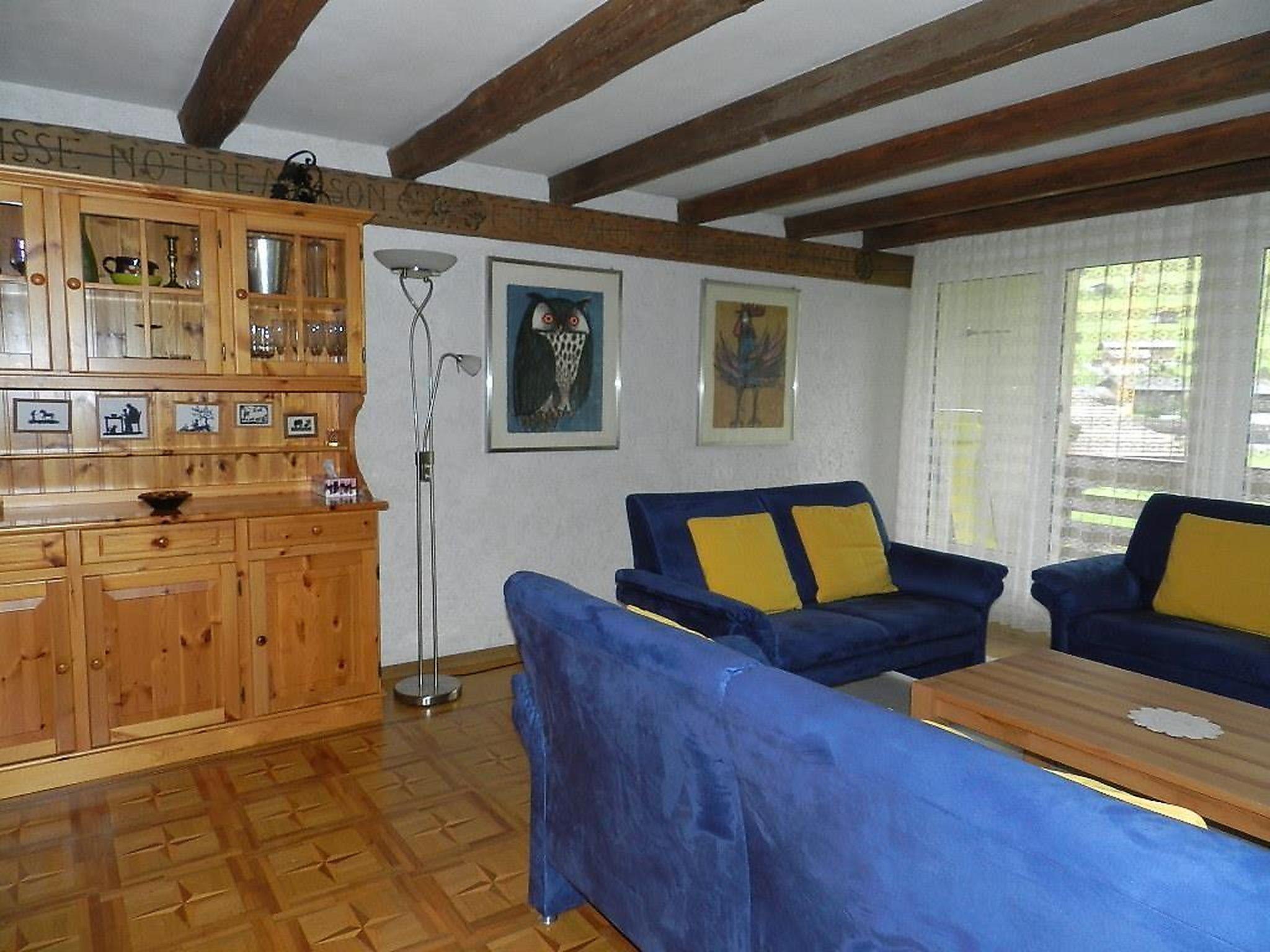 Photo 14 - 3 bedroom Apartment in Saanen