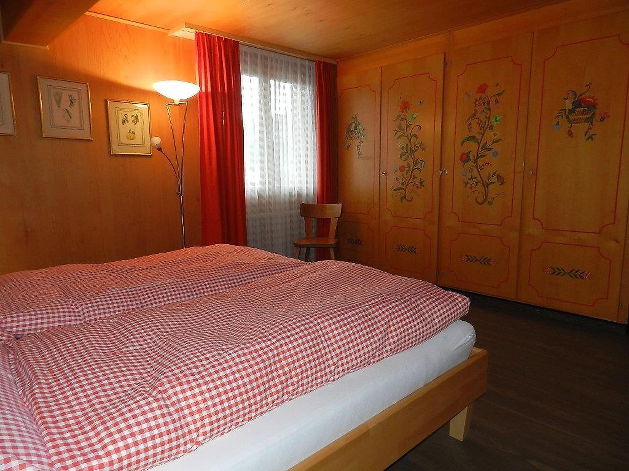 Photo 17 - 3 bedroom Apartment in Saanen