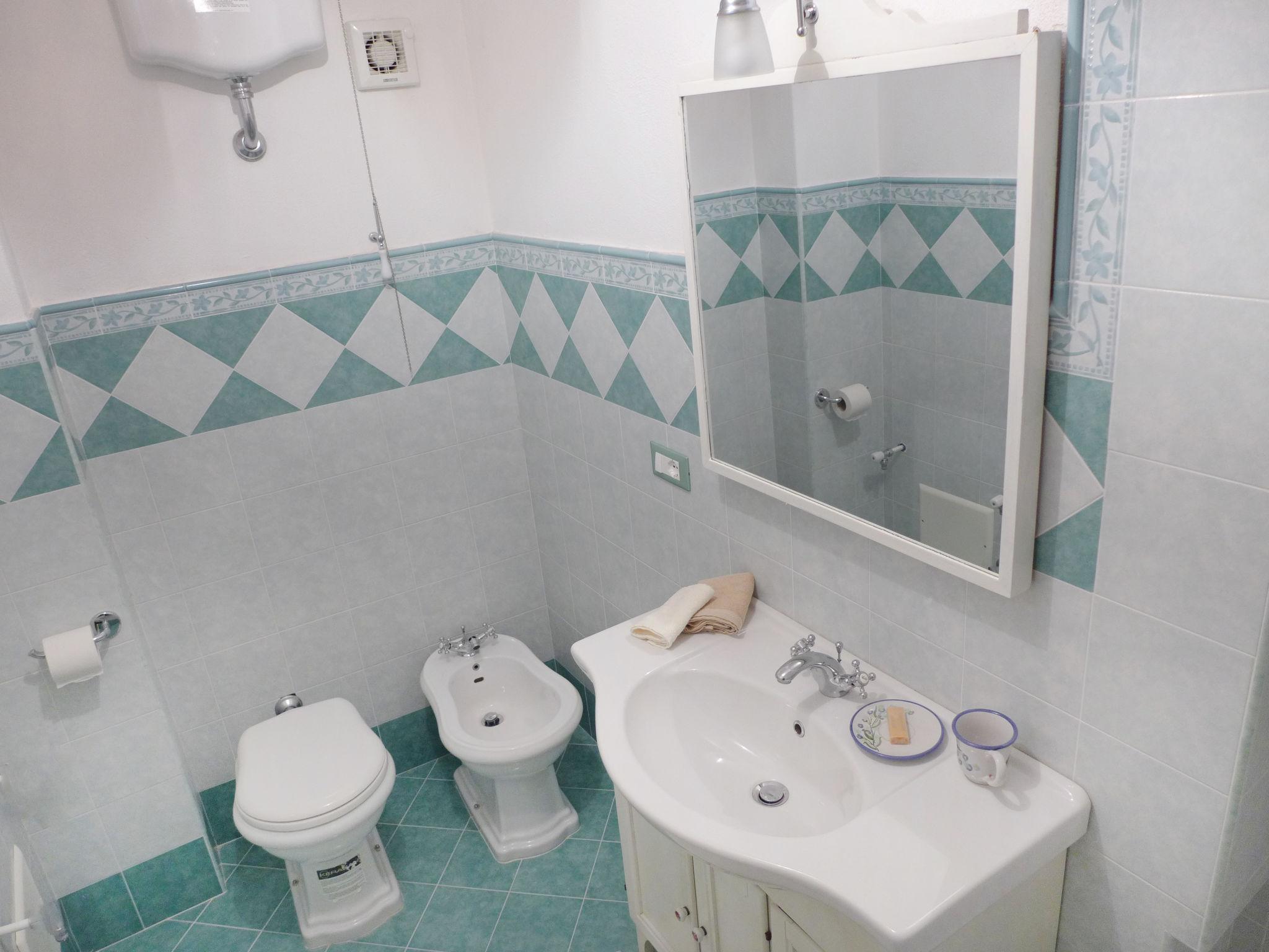Photo 17 - 2 bedroom House in Ischia with sea view