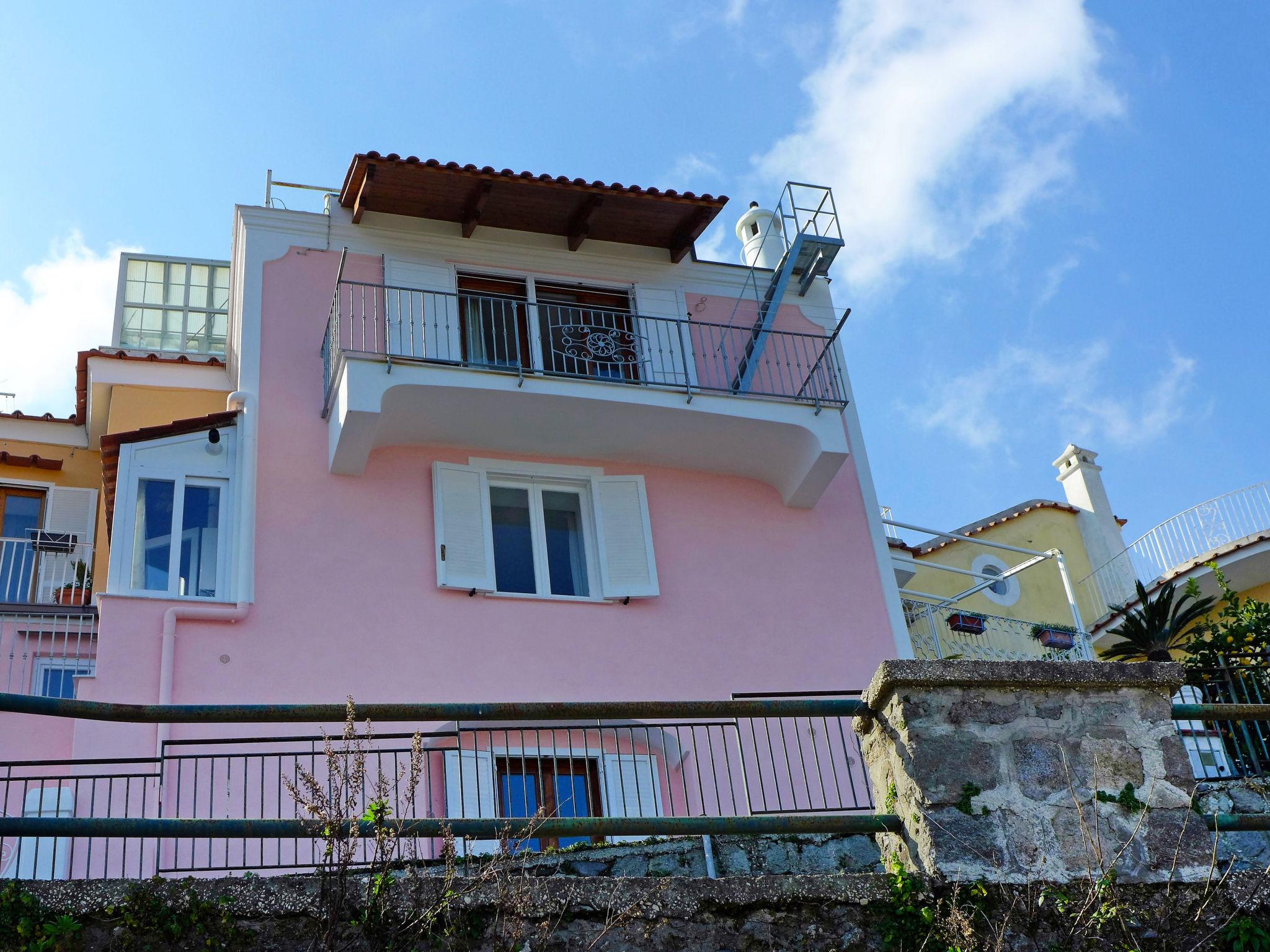 Foto 5 - Casa con 2 camere da letto a Ischia con vista mare