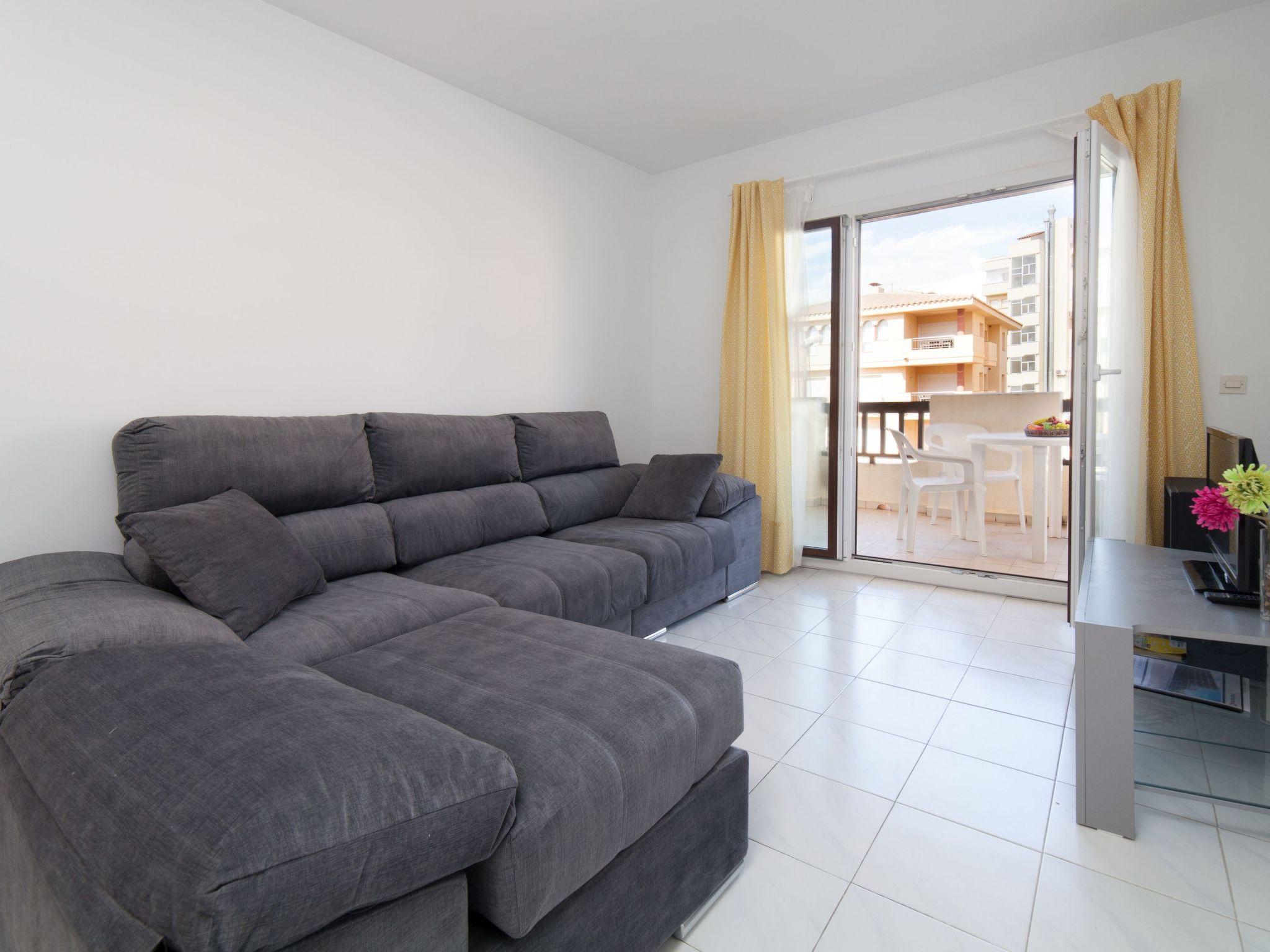 Photo 6 - 2 bedroom Apartment in l'Escala with sea view