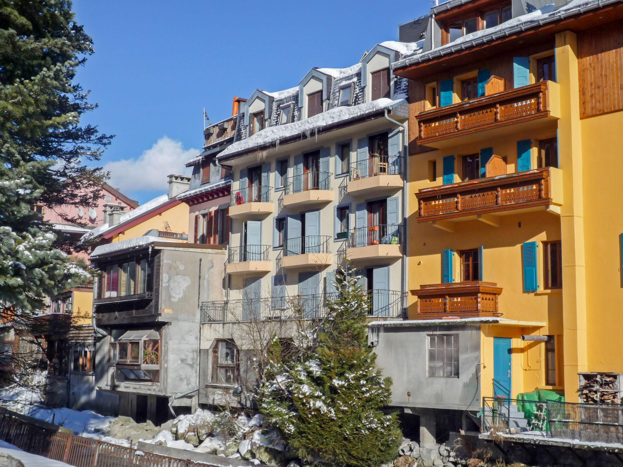 Foto 12 - Appartamento con 1 camera da letto a Chamonix-Mont-Blanc con vista sulle montagne