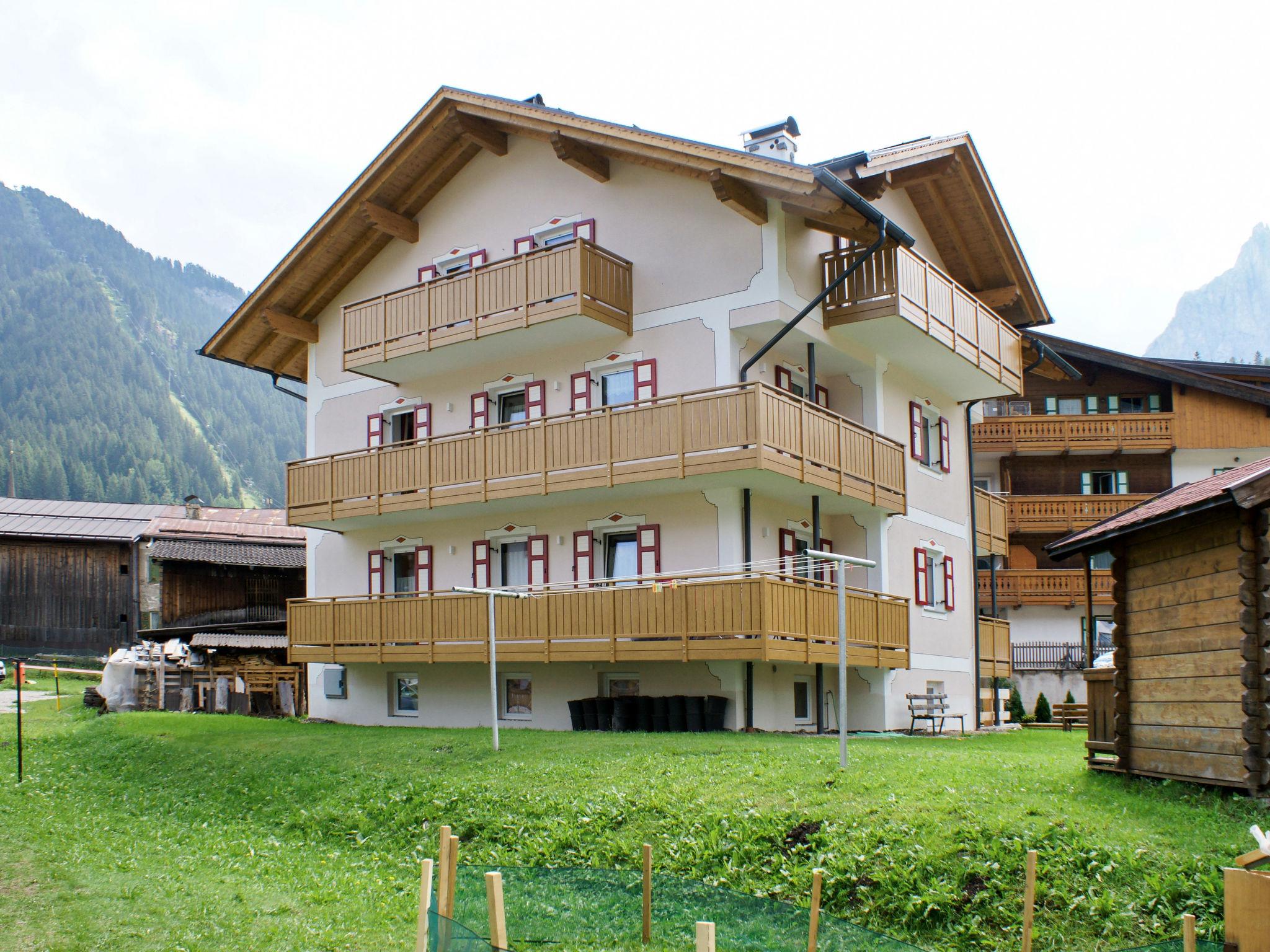 Photo 23 - Appartement de 3 chambres à San Giovanni di Fassa-Sèn Jan avec vues sur la montagne