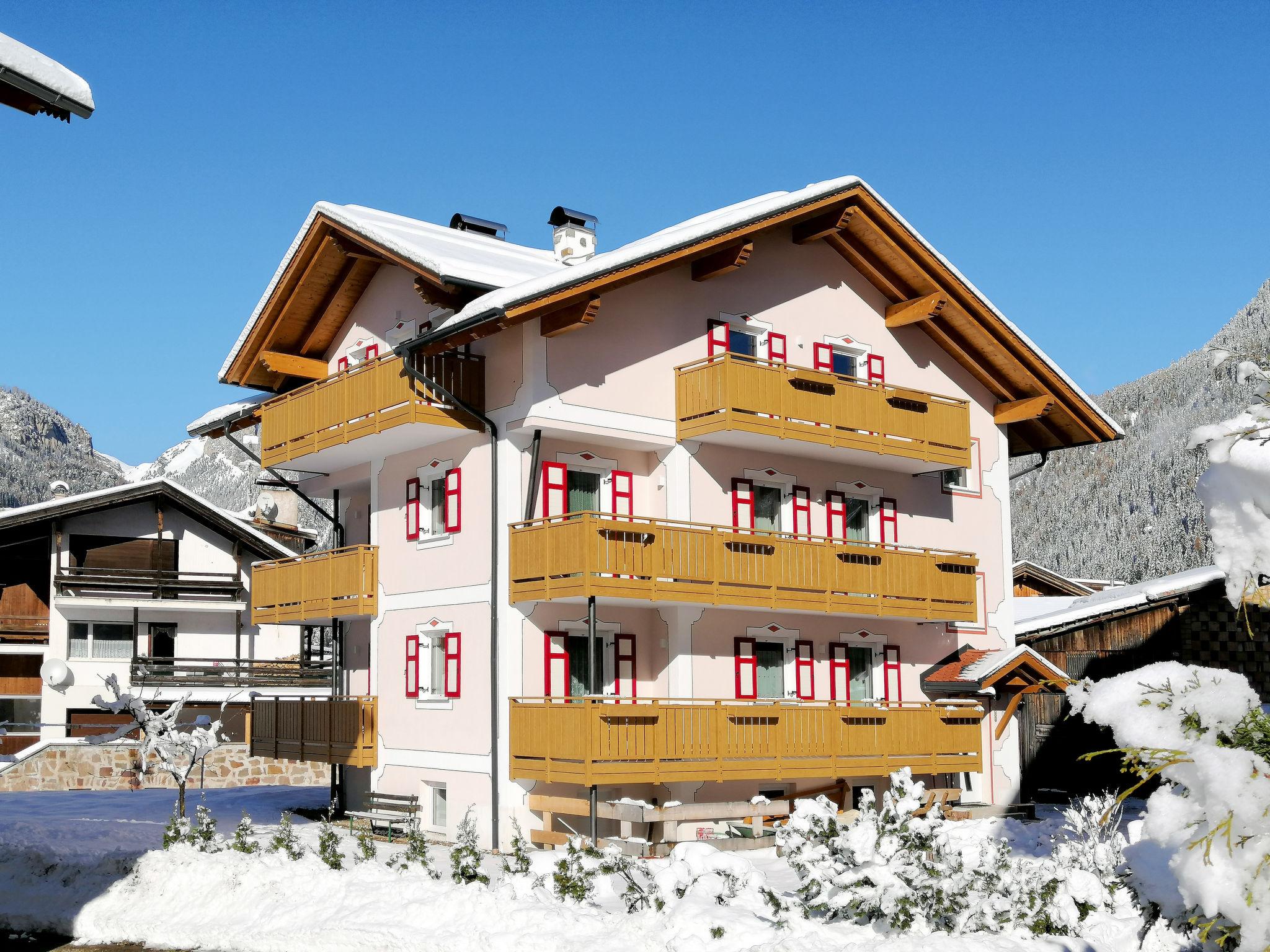 Photo 25 - Appartement de 3 chambres à San Giovanni di Fassa-Sèn Jan avec vues sur la montagne